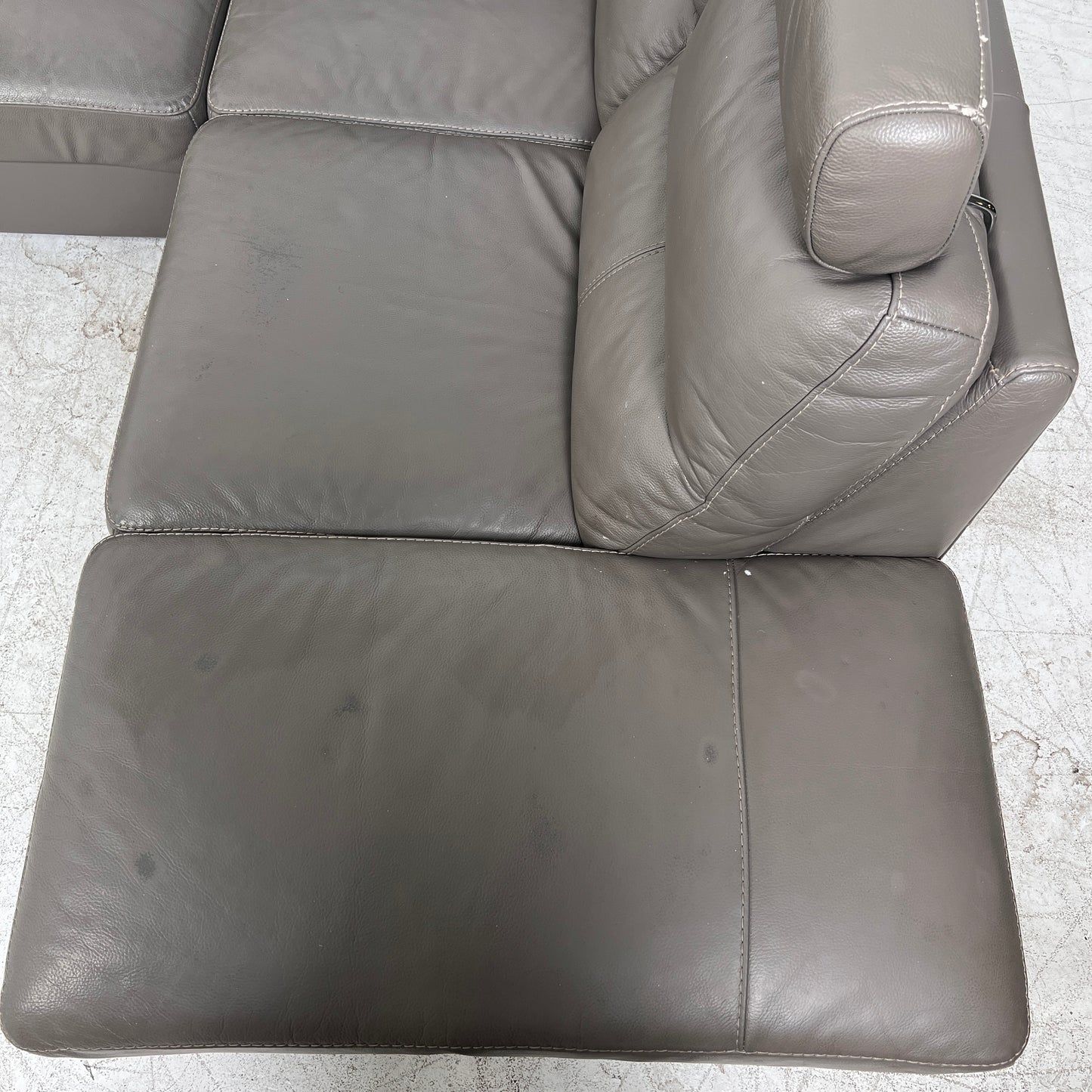 Power Reclining Sectional. Leather L shaped sofa couch. Delivery available
