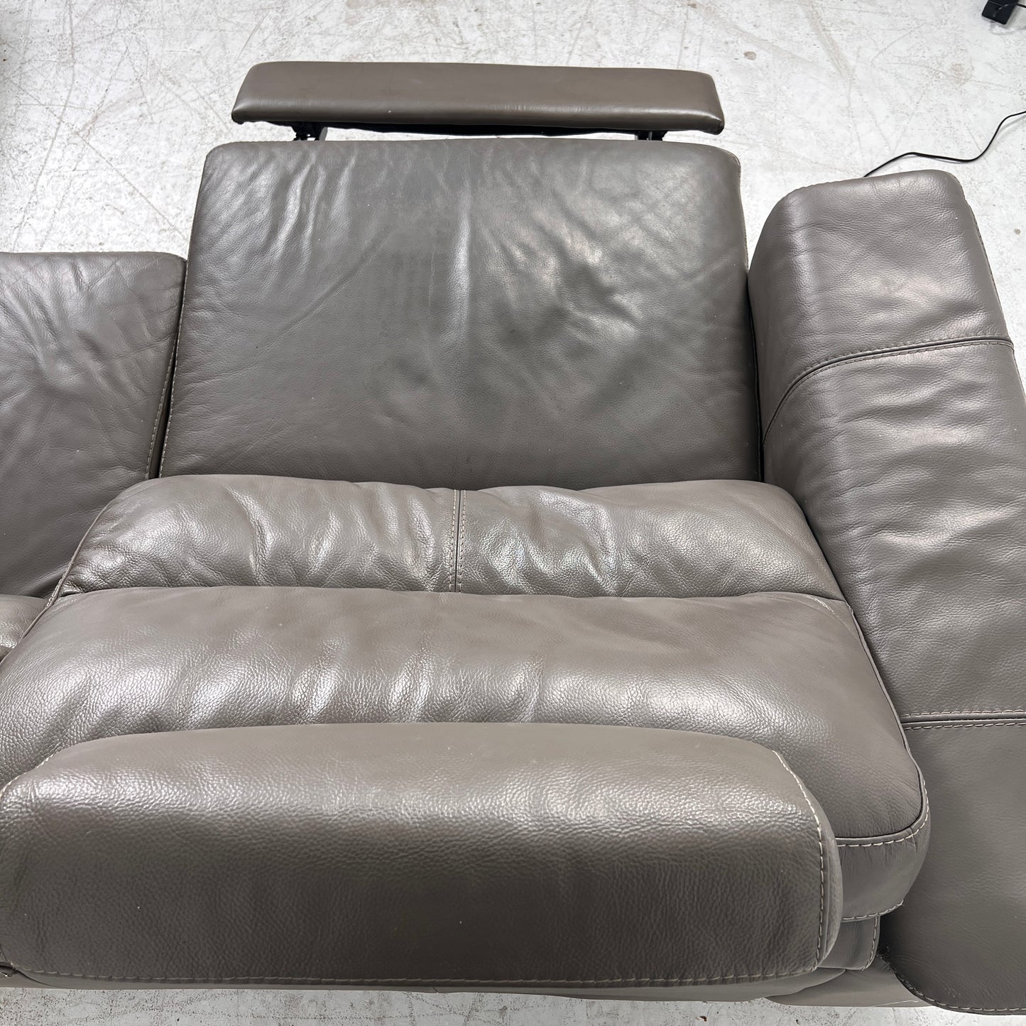 Power Reclining Sectional. Leather L shaped sofa couch. Delivery available