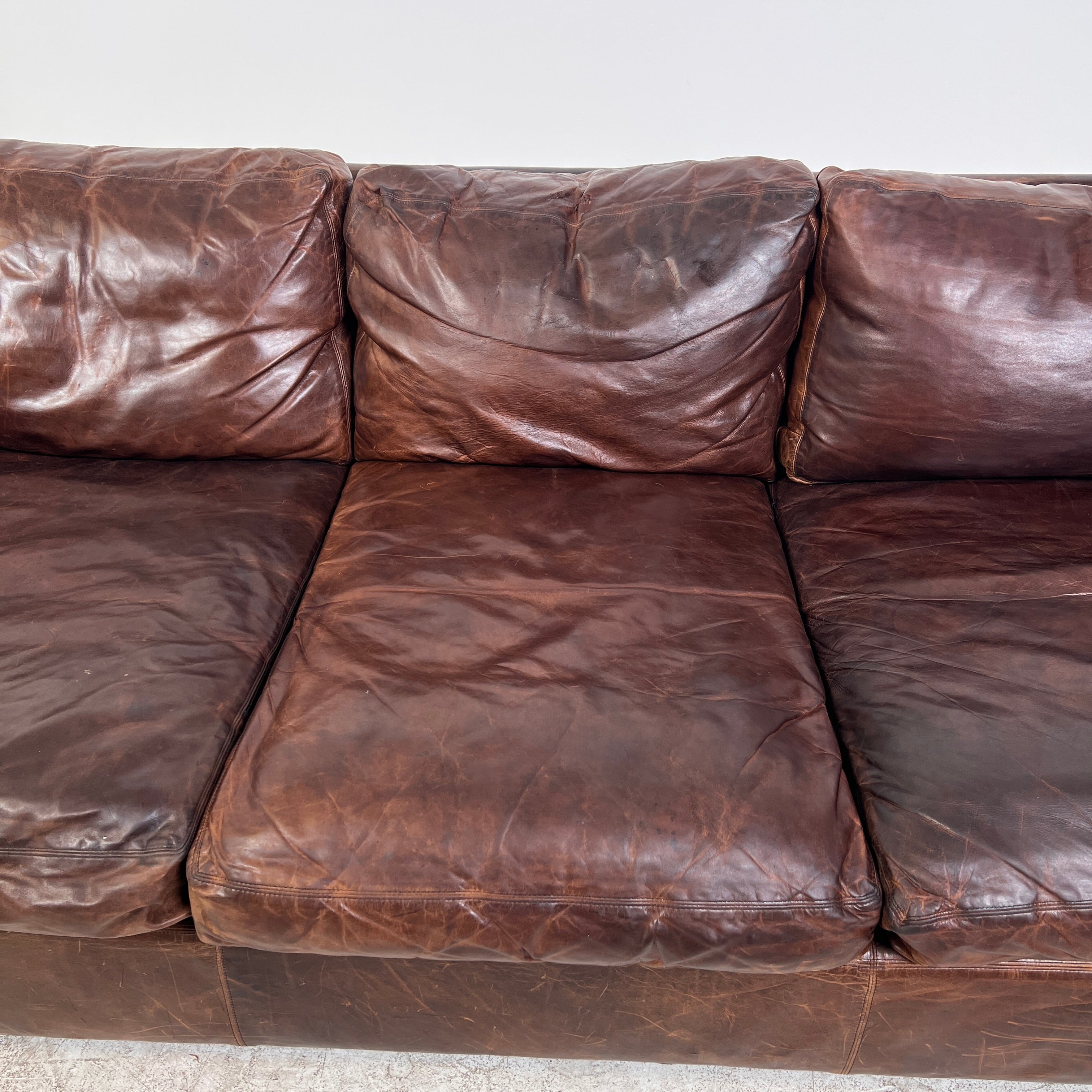 Restoration Hardware Maxwell Sofa. Rh leather couch. delivery available