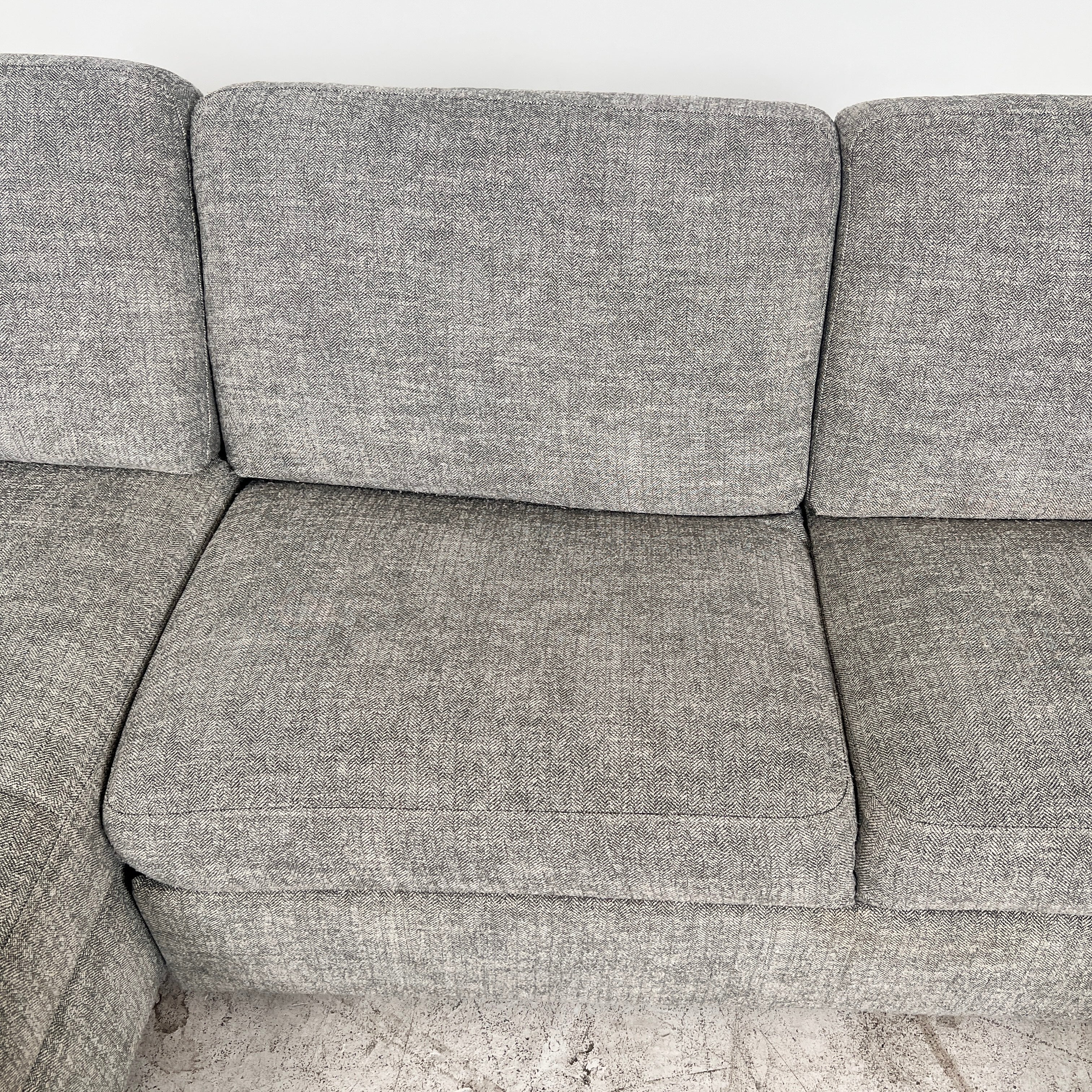 Pull Out Sectional with a Mattress. L shaped sleeper sofa bed. Delivery available