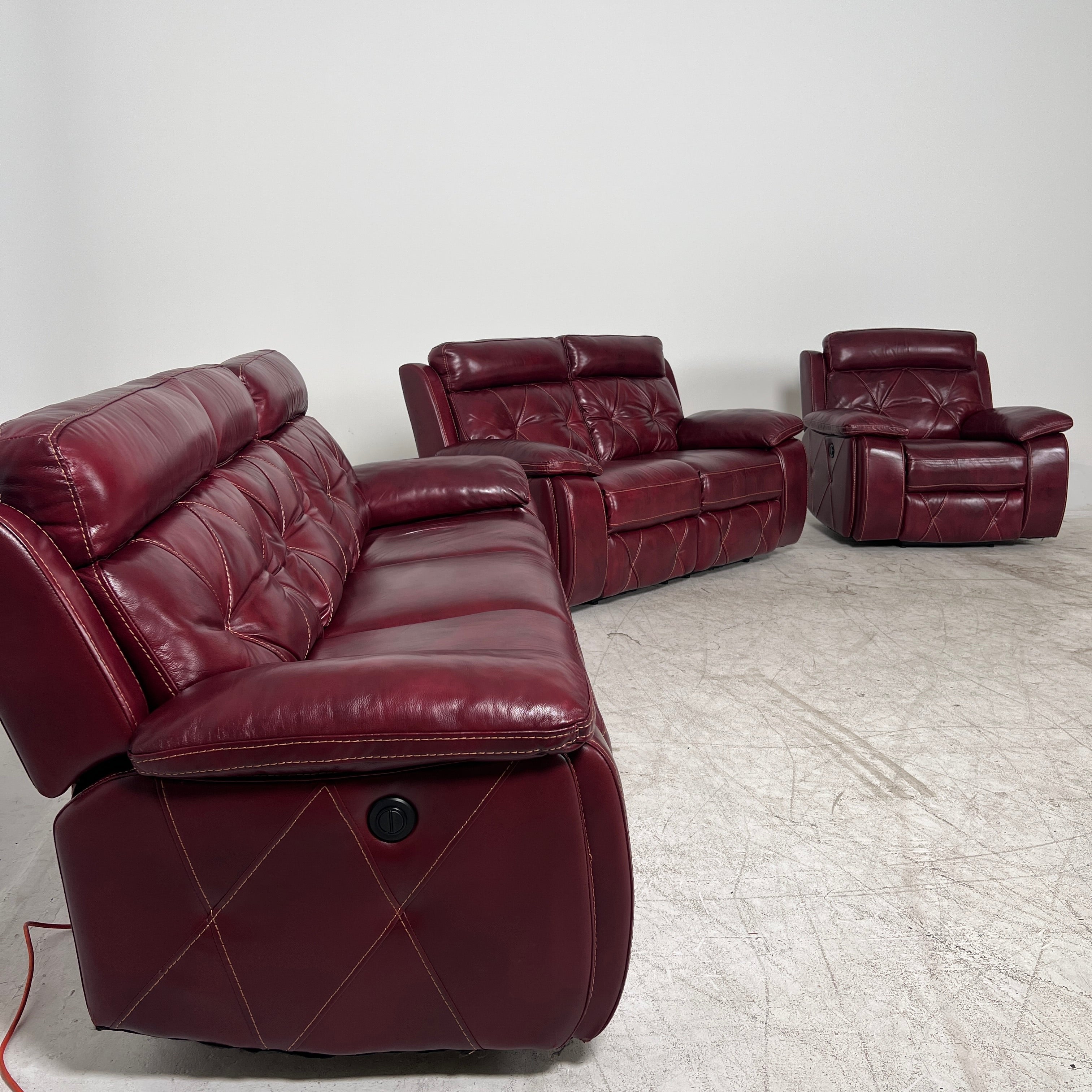 Power Recling Sofa set. 3+2+1 electric leather recliner. Delivery available.