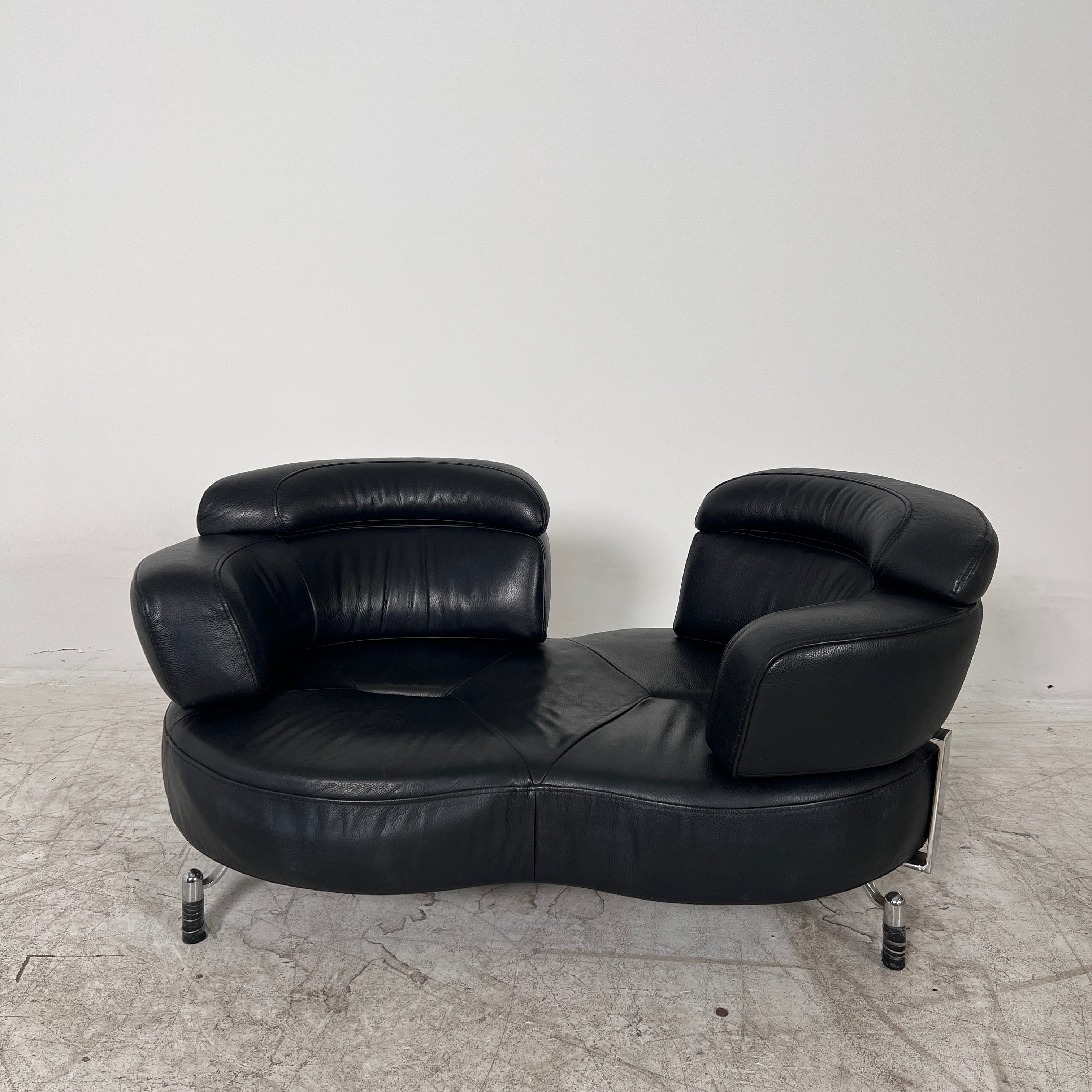 High End Italian loveseat. Full grain 2 seater sofa. Delivery available