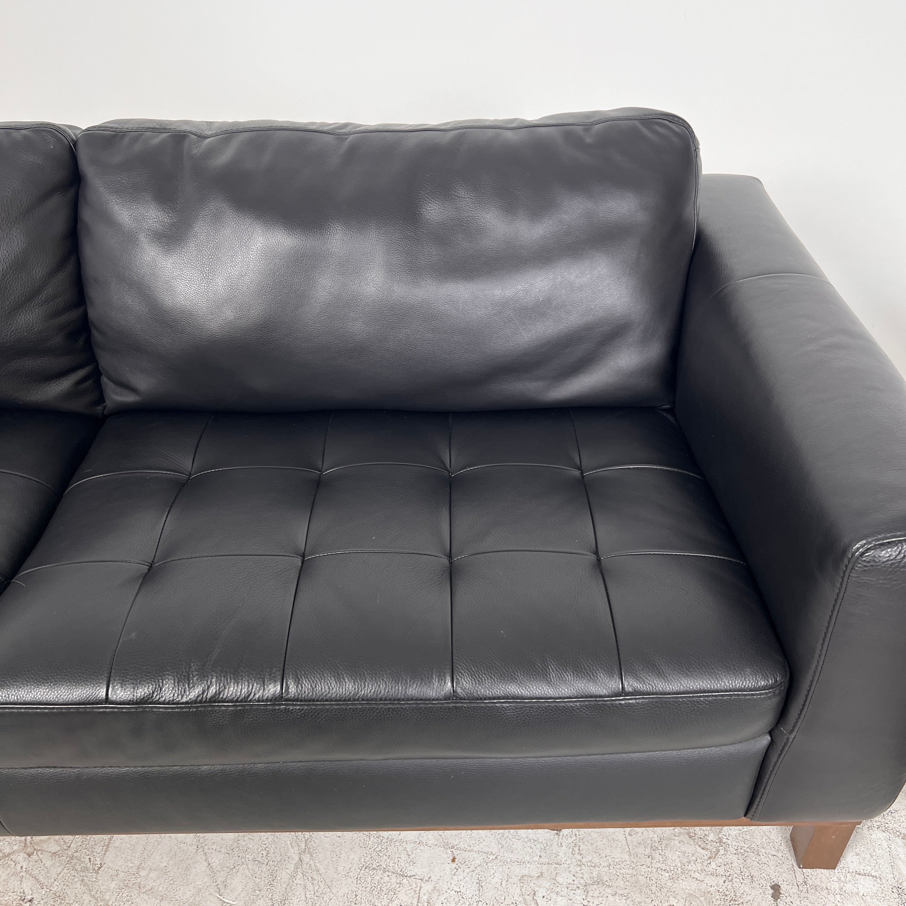 Natuzzi Editions leather Sofa Set. 3+1 Italian couch set. Delivery available