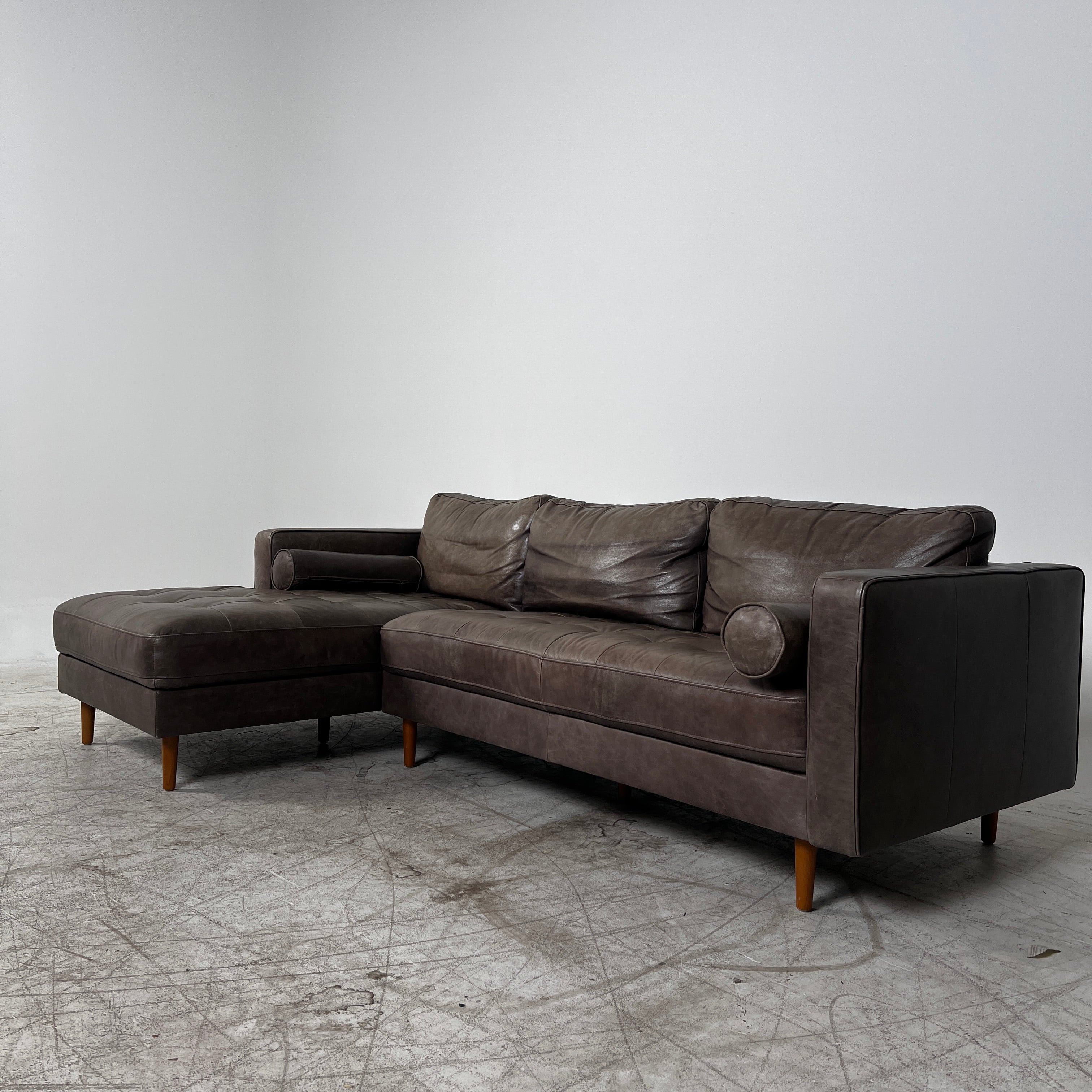Structube Kinsey leather Sectional. L shaped sofa couch. Delivery available