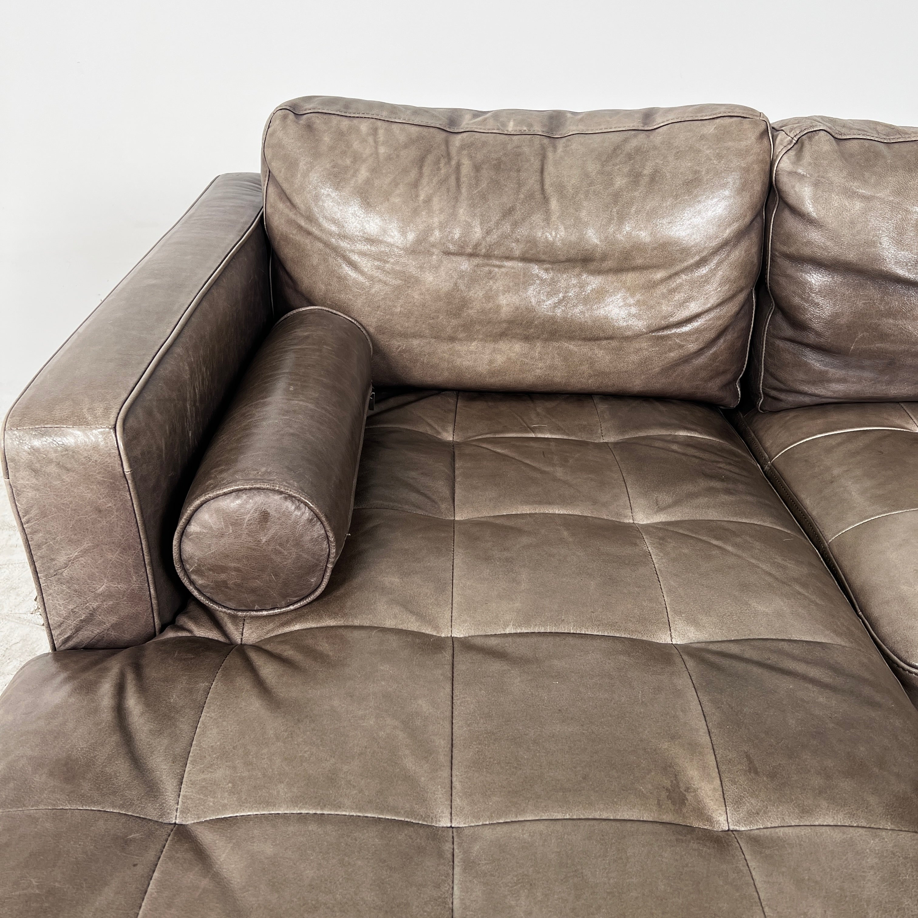 Structube Kinsey leather Sectional. L shaped sofa couch. Delivery available