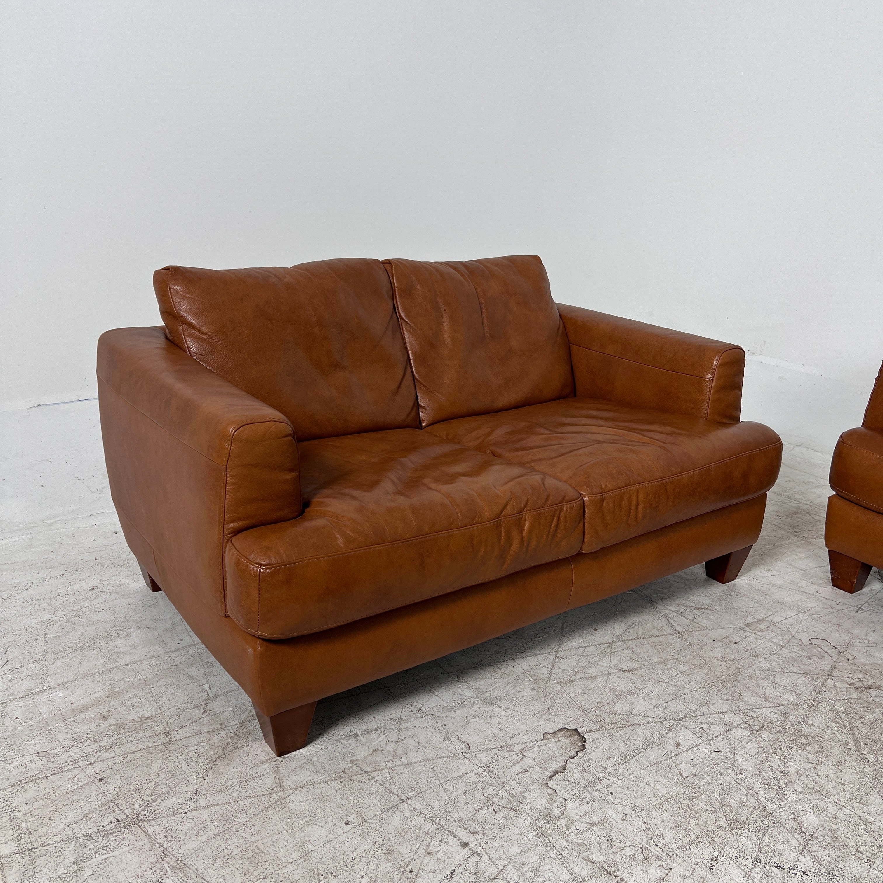 Natuzzi Editions leather Sofa set. 3+2+1 leather couch set. Delivery available