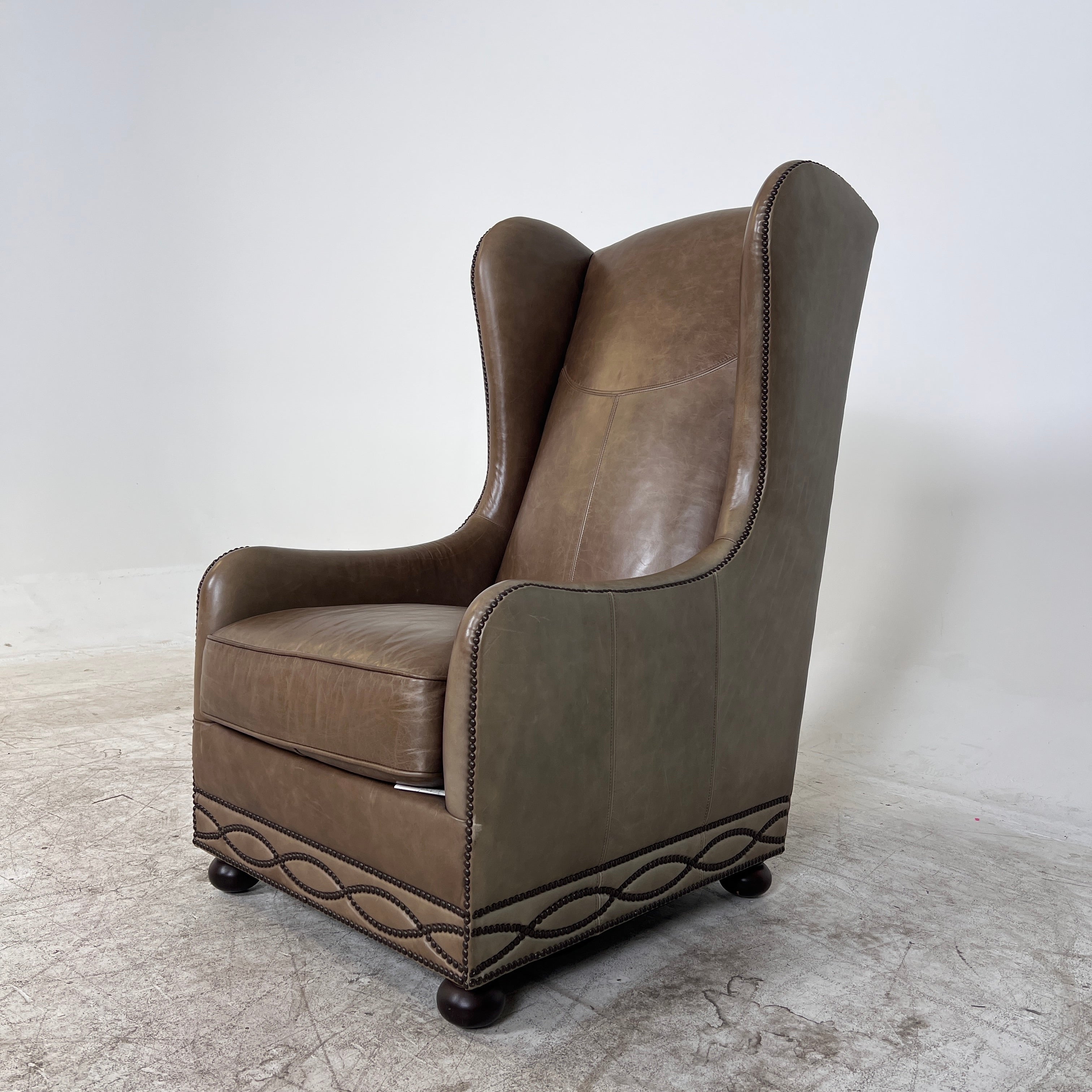 Bernhardt Wingback leather Chair. Mid century modern nailhead armchair. delivery available