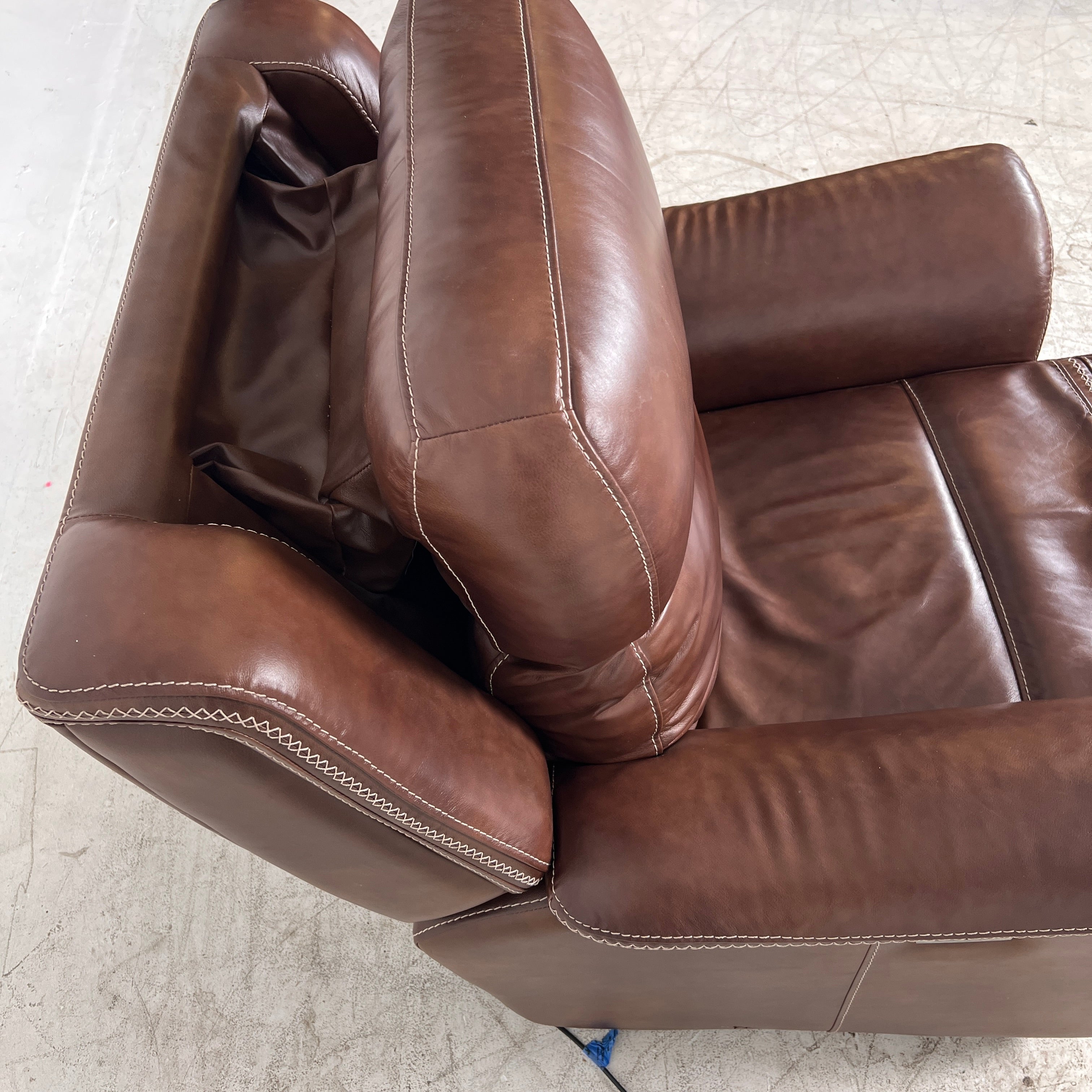 Power Recliner leather Chair. Electric reclining chair. Delivery available.