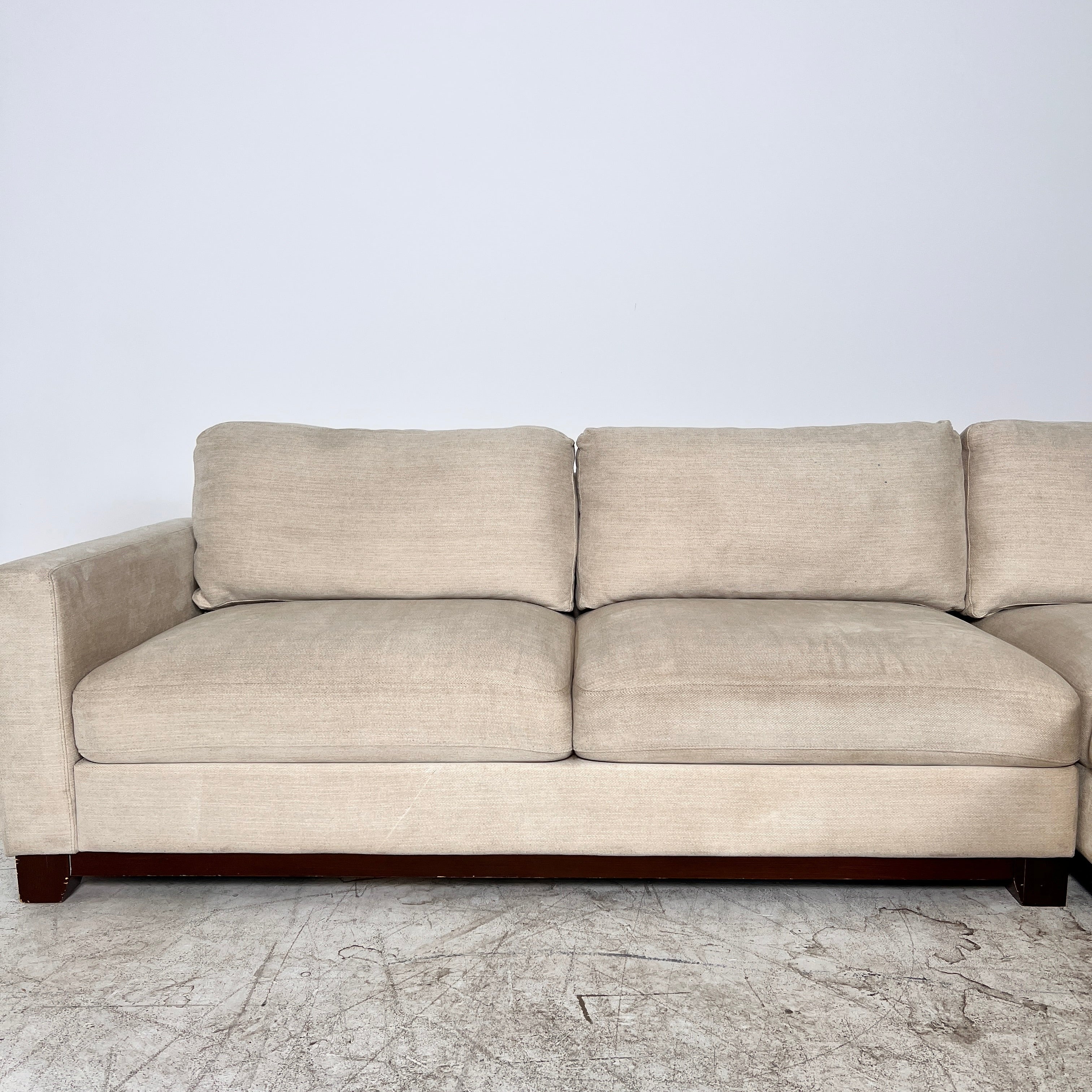 Thomasville Sectional + matching ottoman. L shaped sofa couch. Delivery available