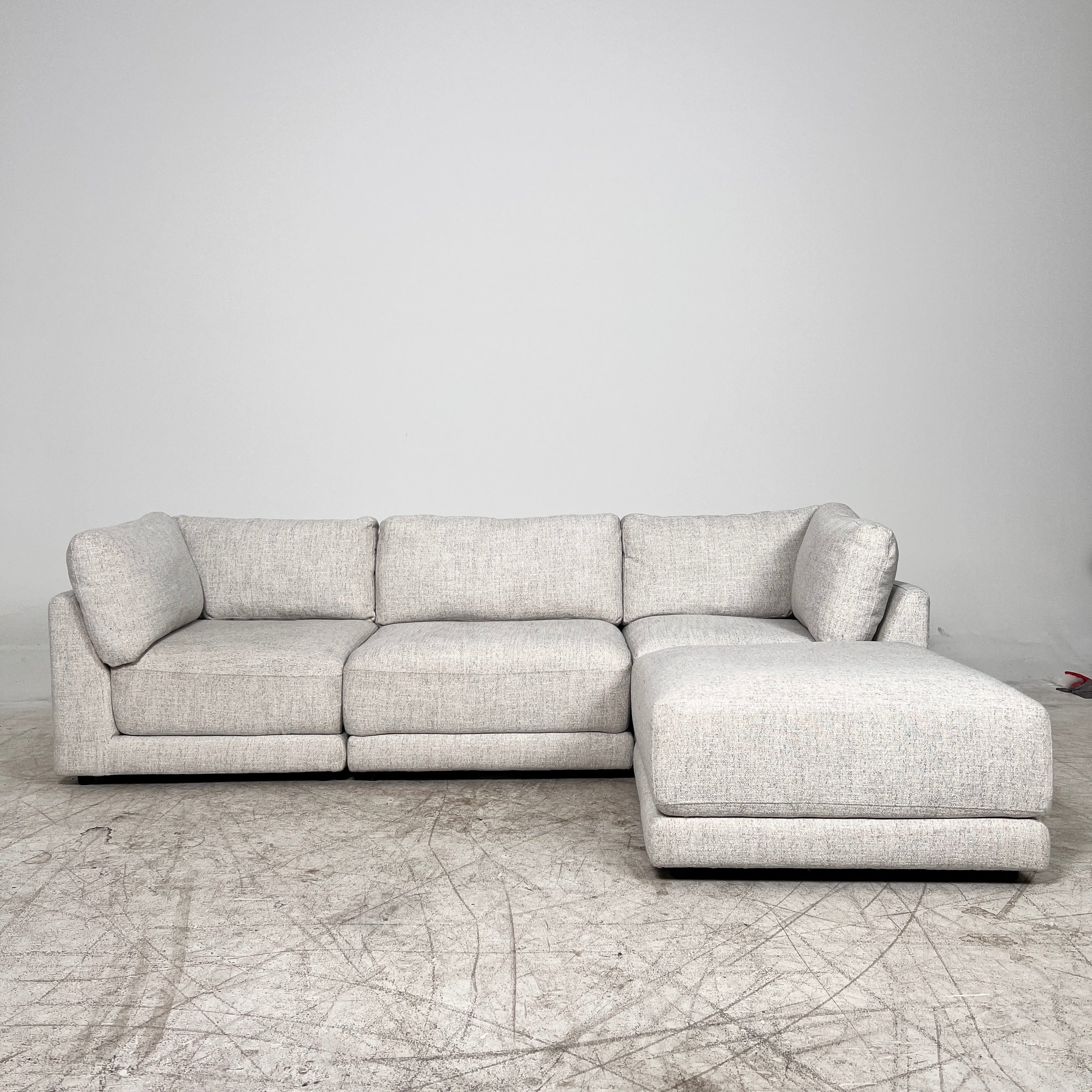 4 piece Thomasville Sectional. L shaped sofa couch. Delivery available