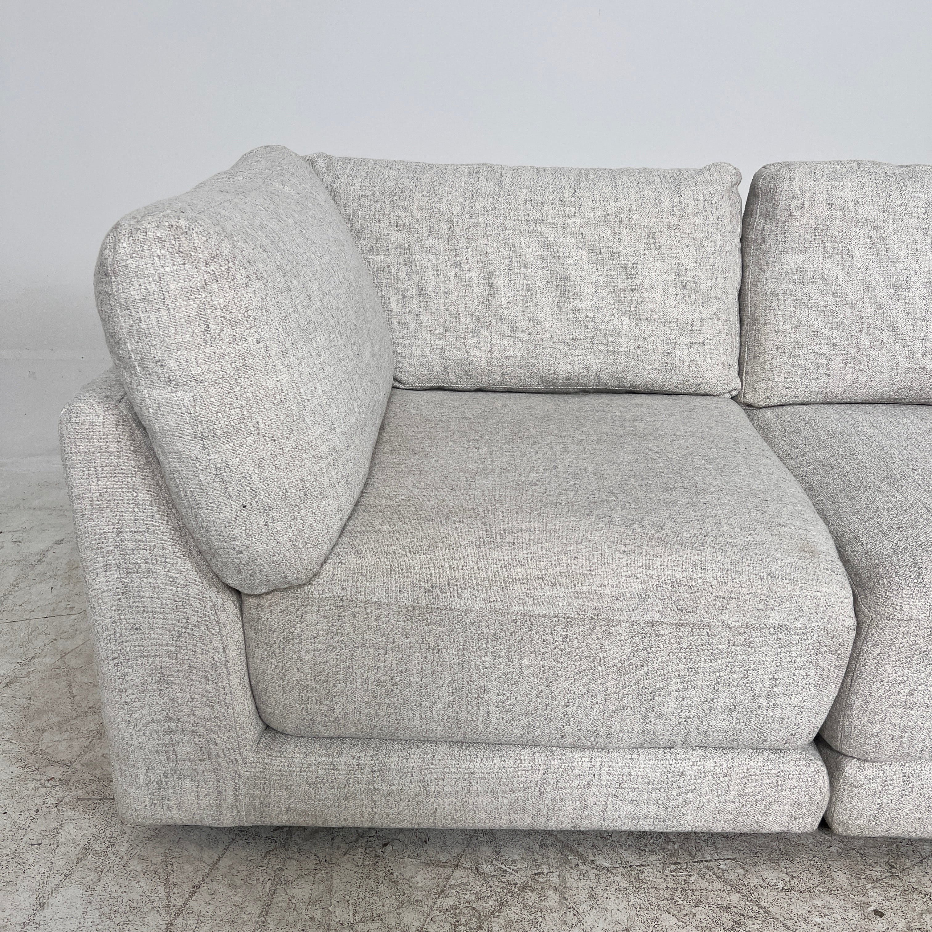 4 piece Thomasville Sectional. L shaped sofa couch. Delivery available