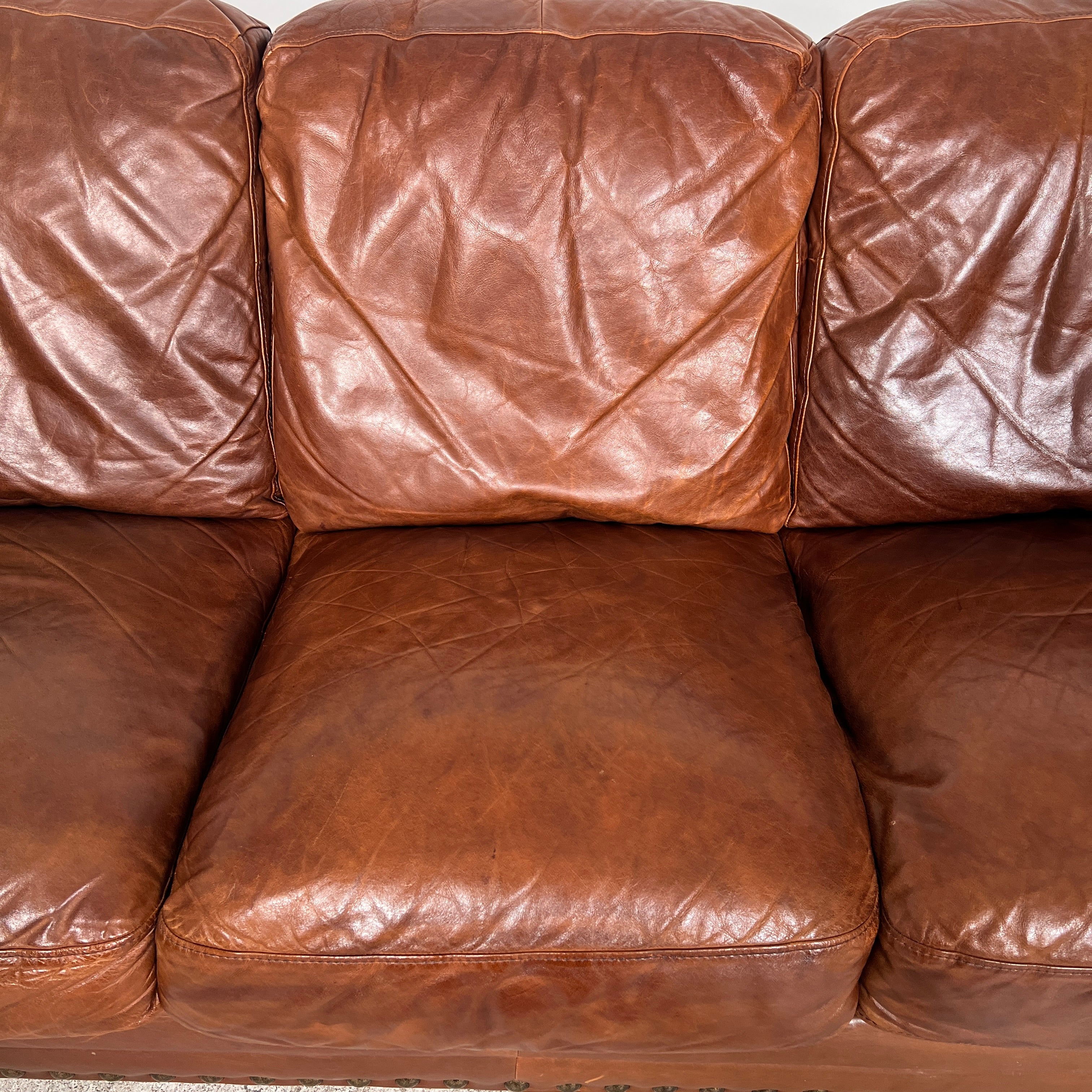 Distressed leather sofa set. 3+1 Leather couch set. delivery available