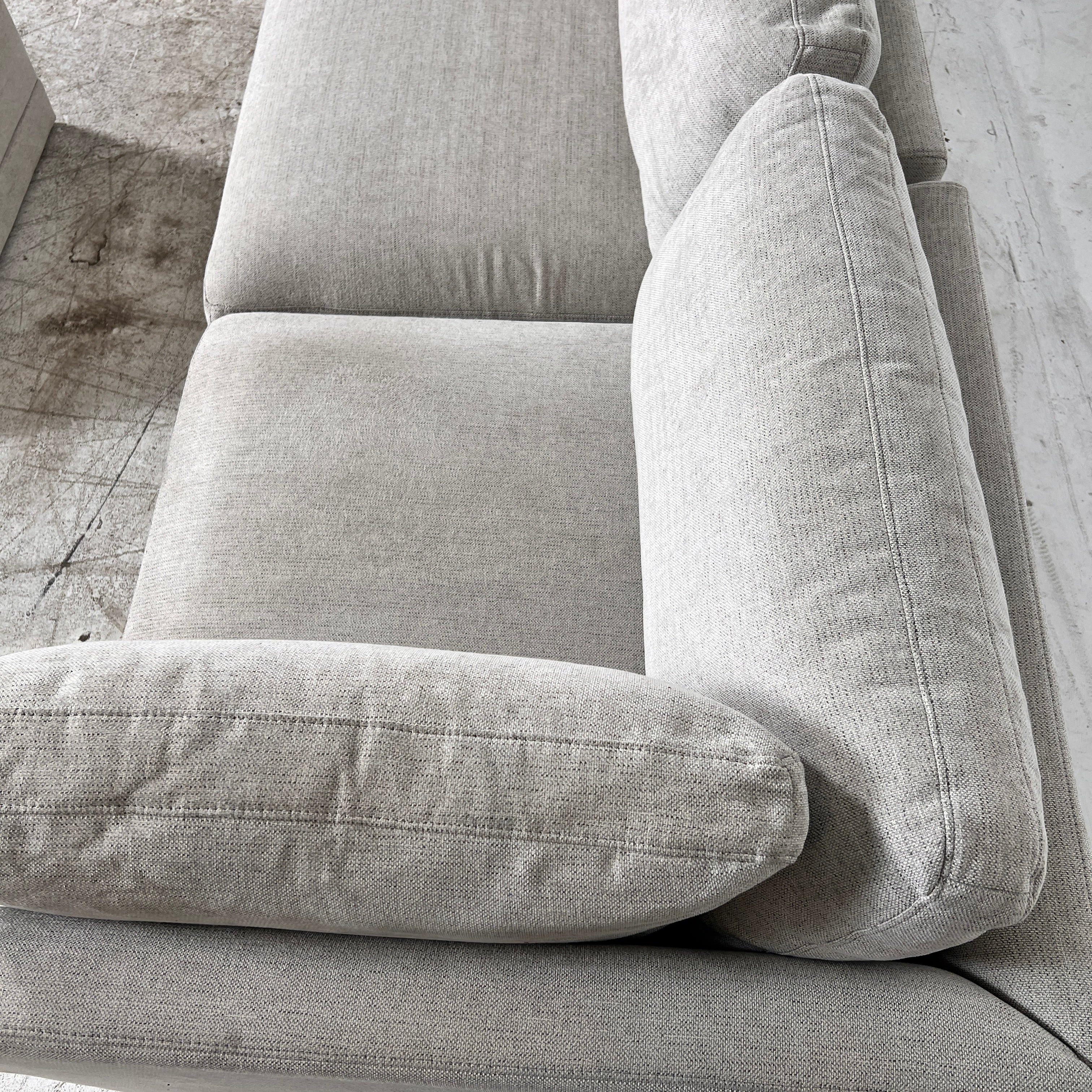 Thomasville 6 piece modular sectional. Reconfigurable L shaped sofa couch. delivery available
