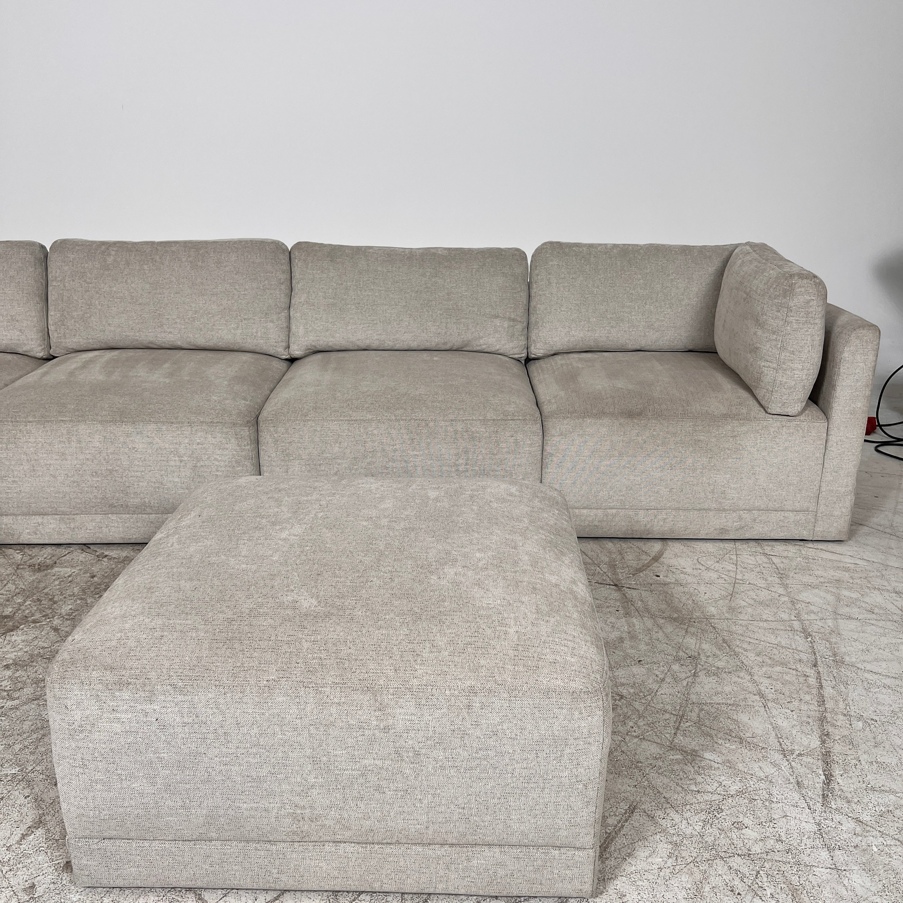 Thomasville 6 piece modular sectional. Reconfigurable L shaped sofa couch. delivery available