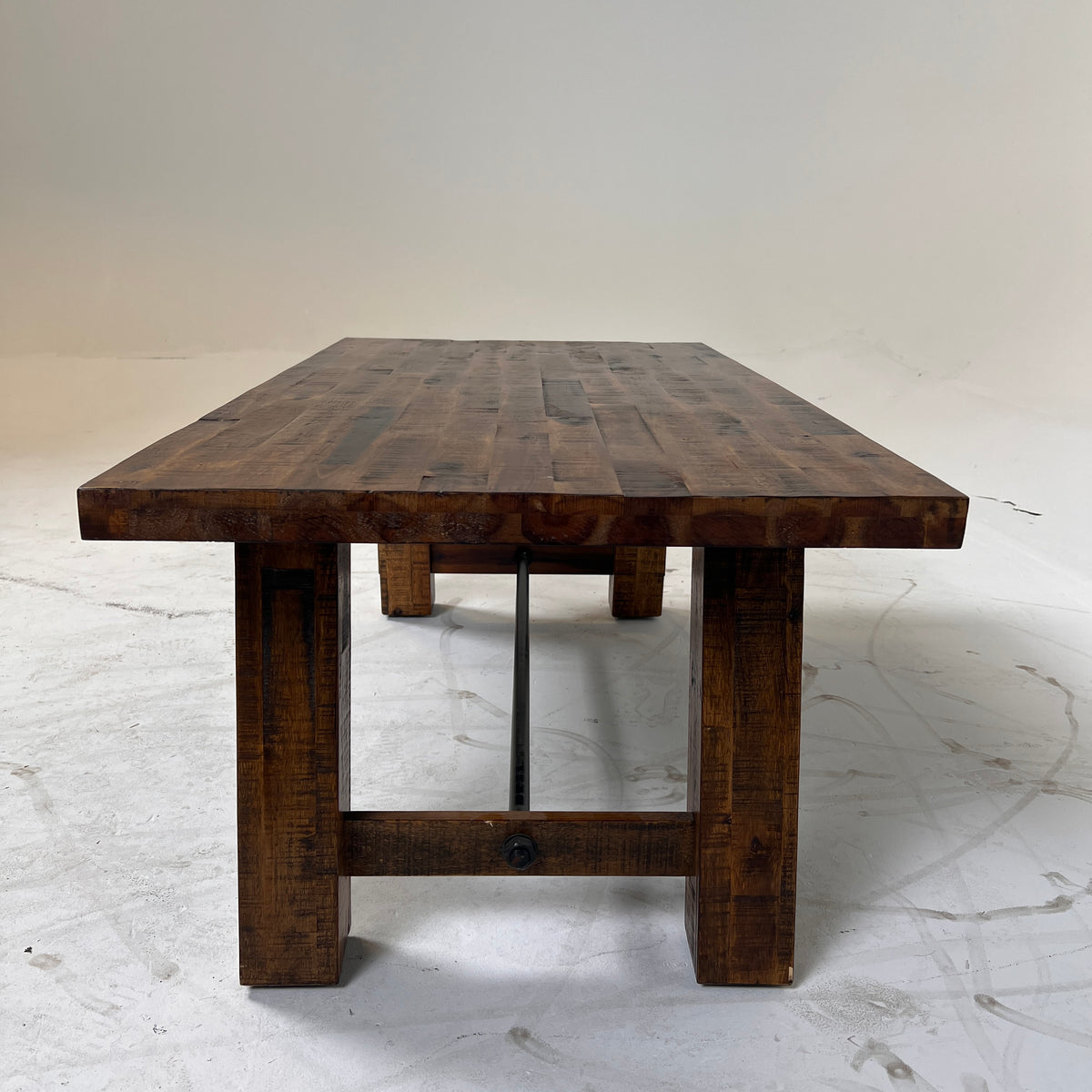 Wooden Coffee table. coffee table on wheels. delivery available