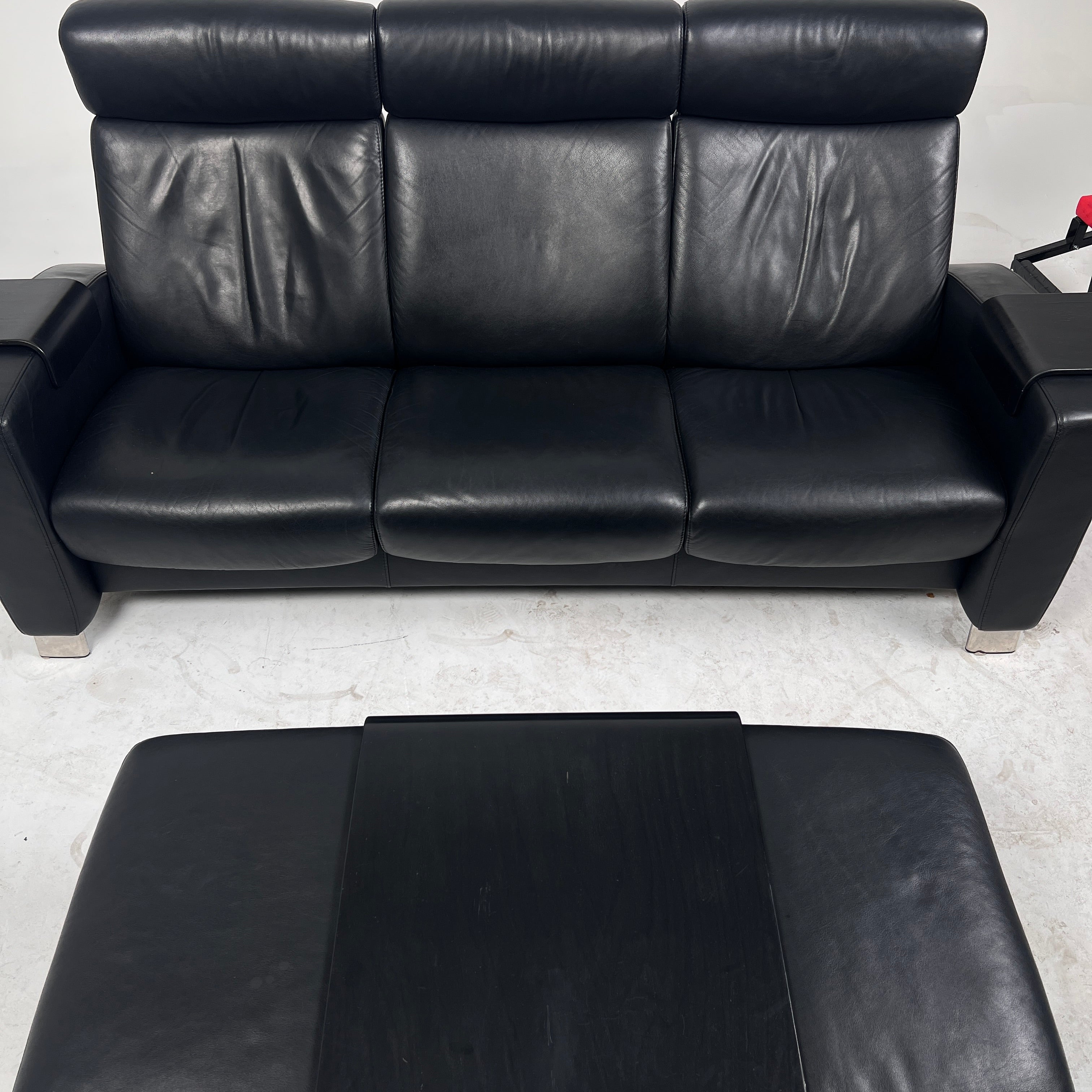 Ekornes Stressless Arion 3 seater sofa + ottoman + trays. Reclining sofa couch. delivery available