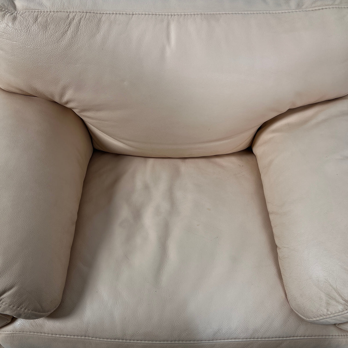 Moroni Full grain leather Sofa set. 3+1 Italian tan couch set. Delivery available
