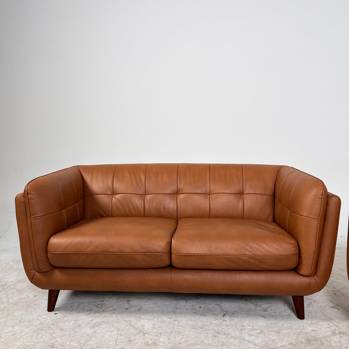 Amax Leather Sofa + couch set. Cognac mcm Leather 3+2 set. Delivery available