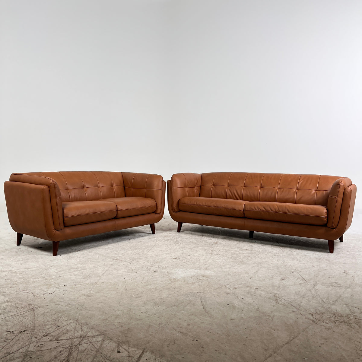 Amax Leather Sofa + couch set. Cognac mcm Leather 3+2 set. Delivery available