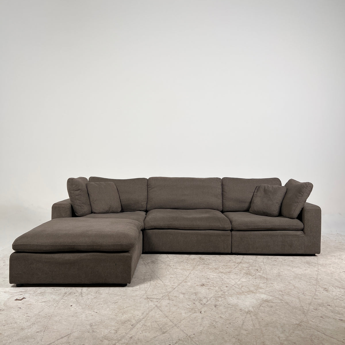 Structube Soft Modular Cloud couch. L shaped sofa couch. Delivery available