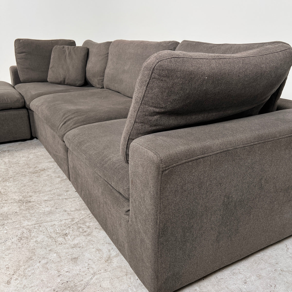 Structube Soft Modular Cloud couch. L shaped sofa couch. Delivery available