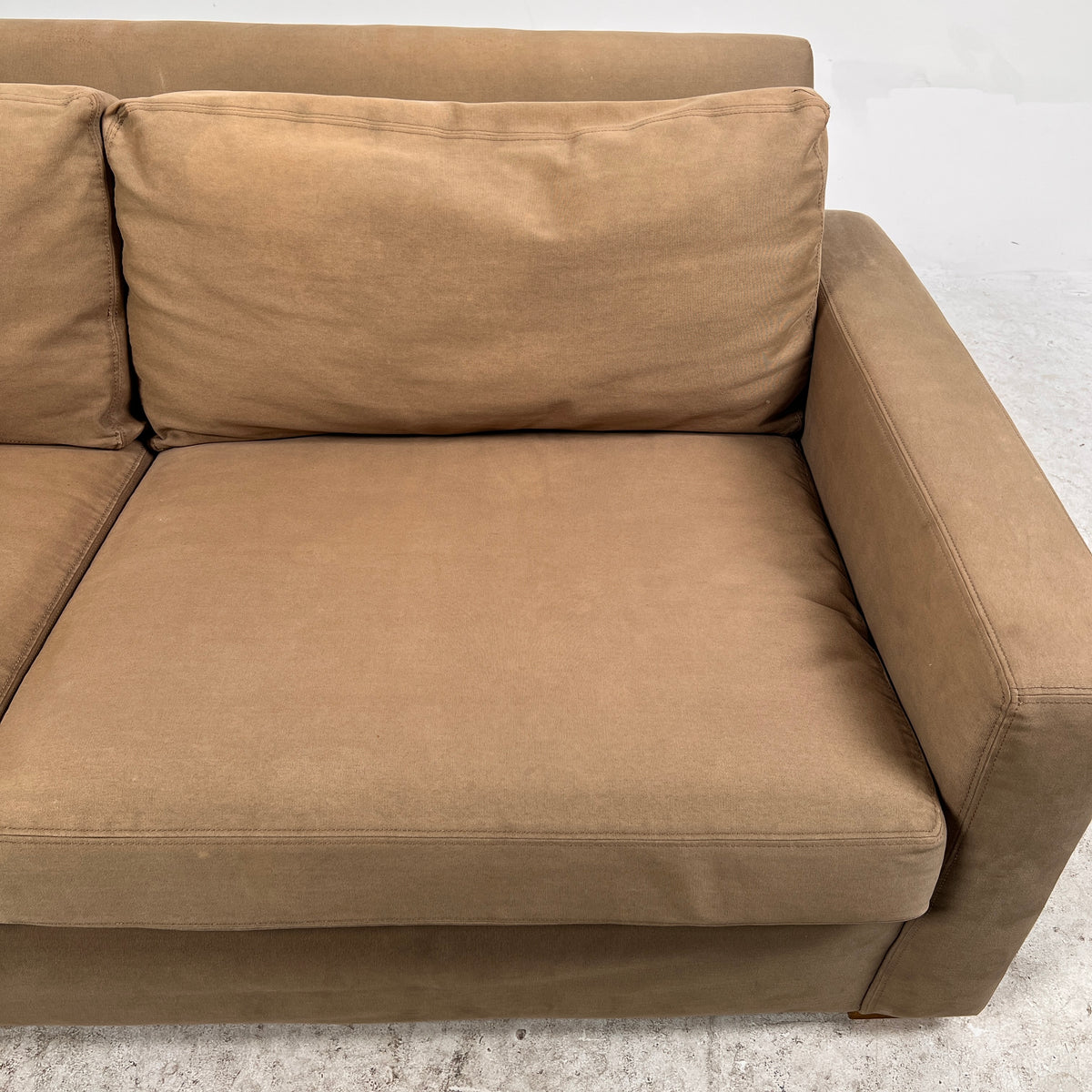 Restoration Hardware Maxwell Sofa. Petite RH Maxwell Couch. Delivery available