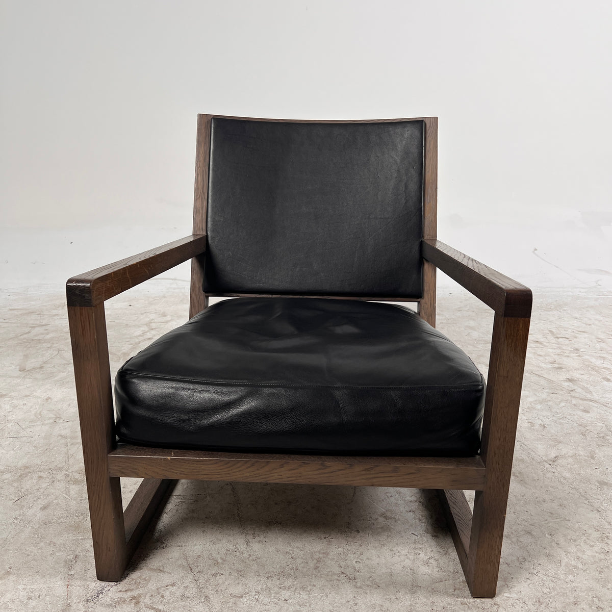 B&B Italia Simplice leather Armchair. High end Decorative chair. Delivery available