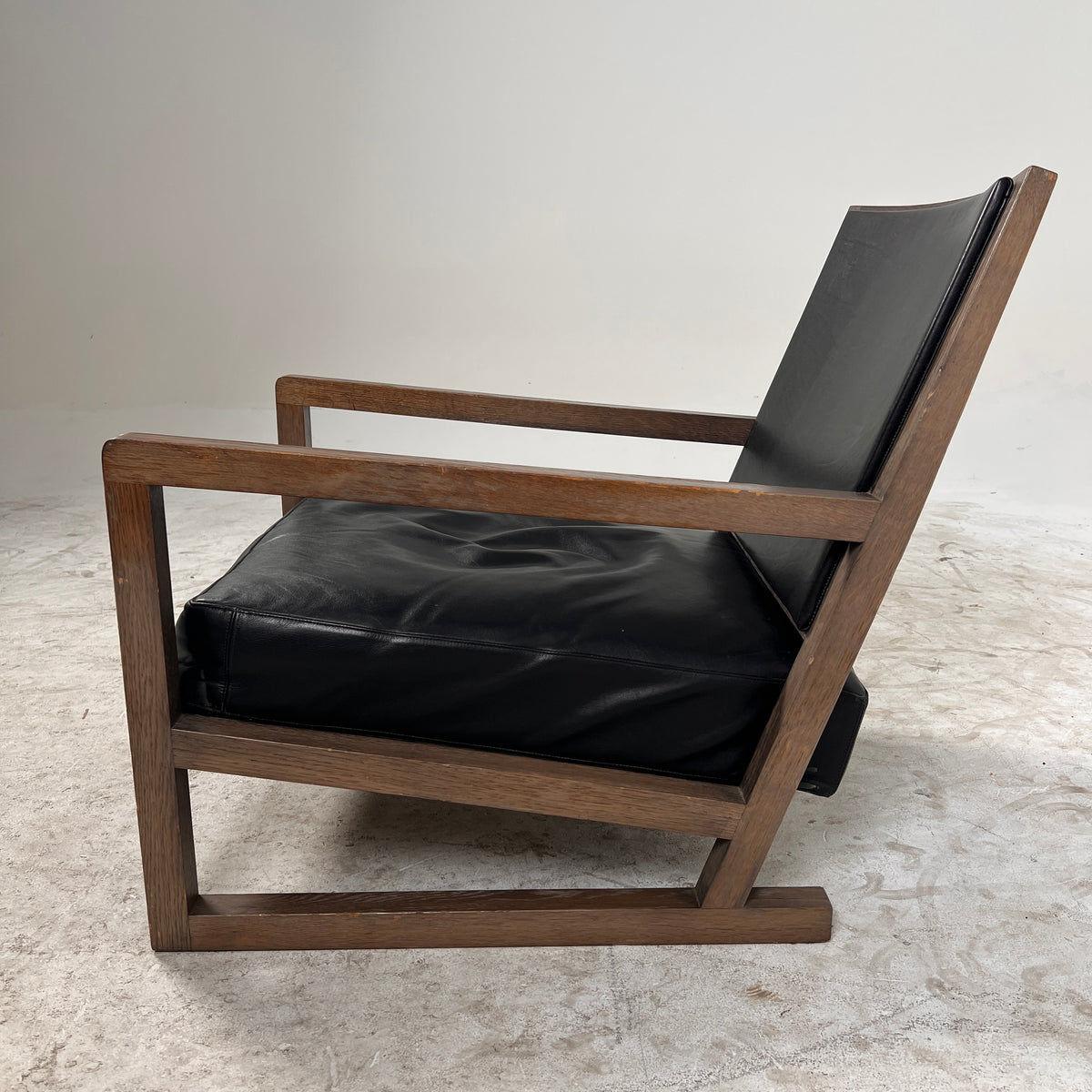 B&B Italia Simplice leather Armchair. High end Decorative chair. Delivery available