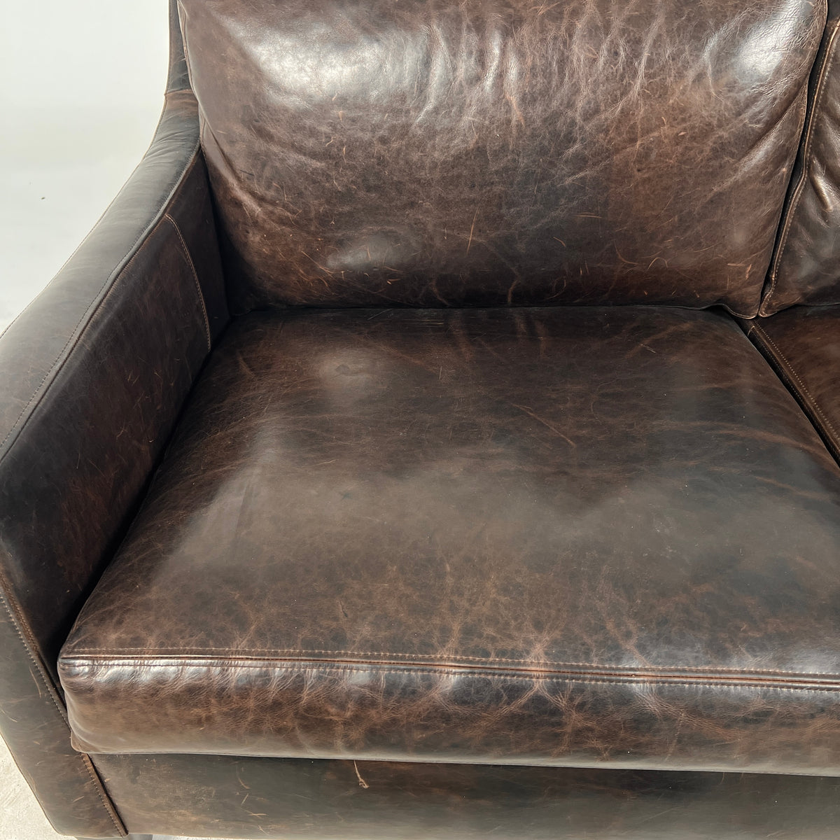 Ethan Allen Leather Loveseat. Distressed leather sofa couch. Delivery available