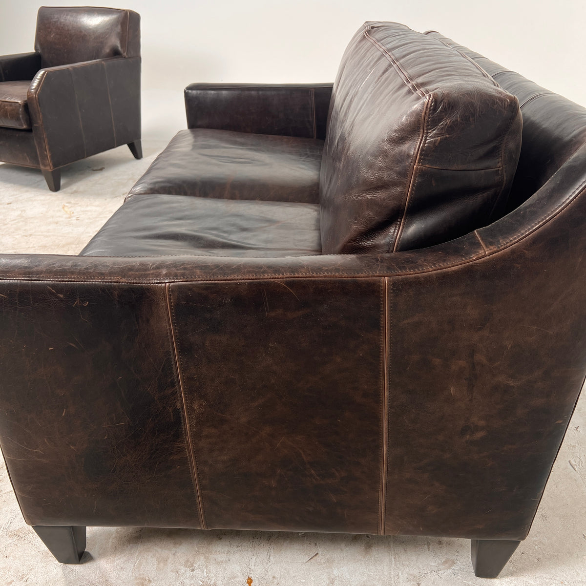 Ethan Allen Leather Loveseat. Distressed leather sofa couch. Delivery available