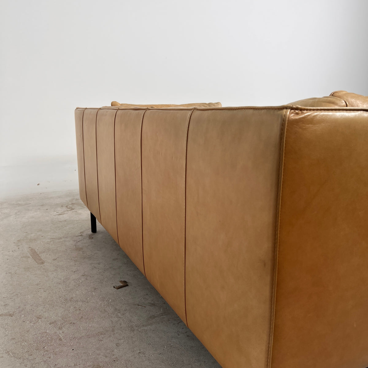 Crate and Barrel Leather Sofa set. 3+2 Cognac leather set. Delivery available