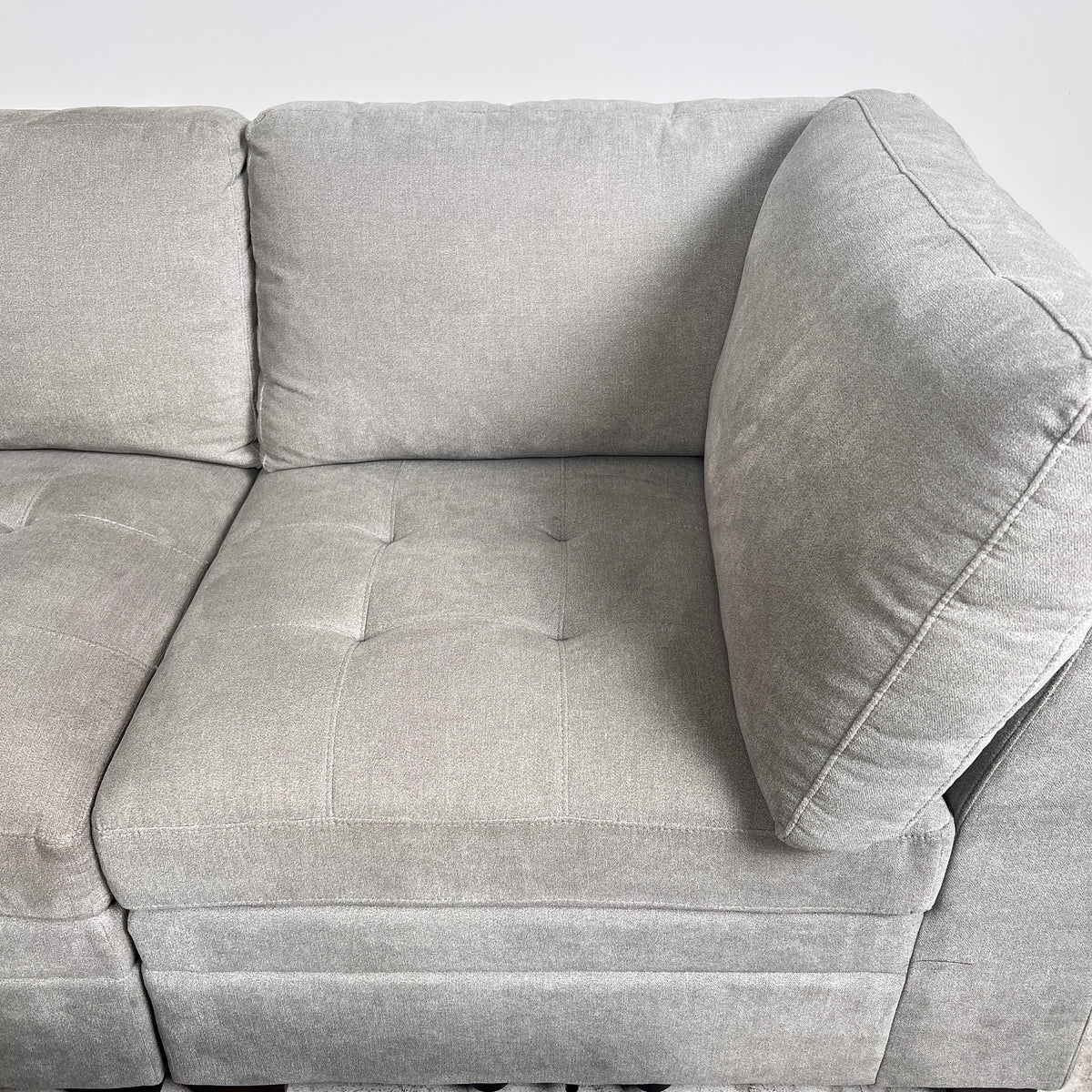 Thomasville 6 piece Sectional. Modular L shaped sofa couch. Delivery available
