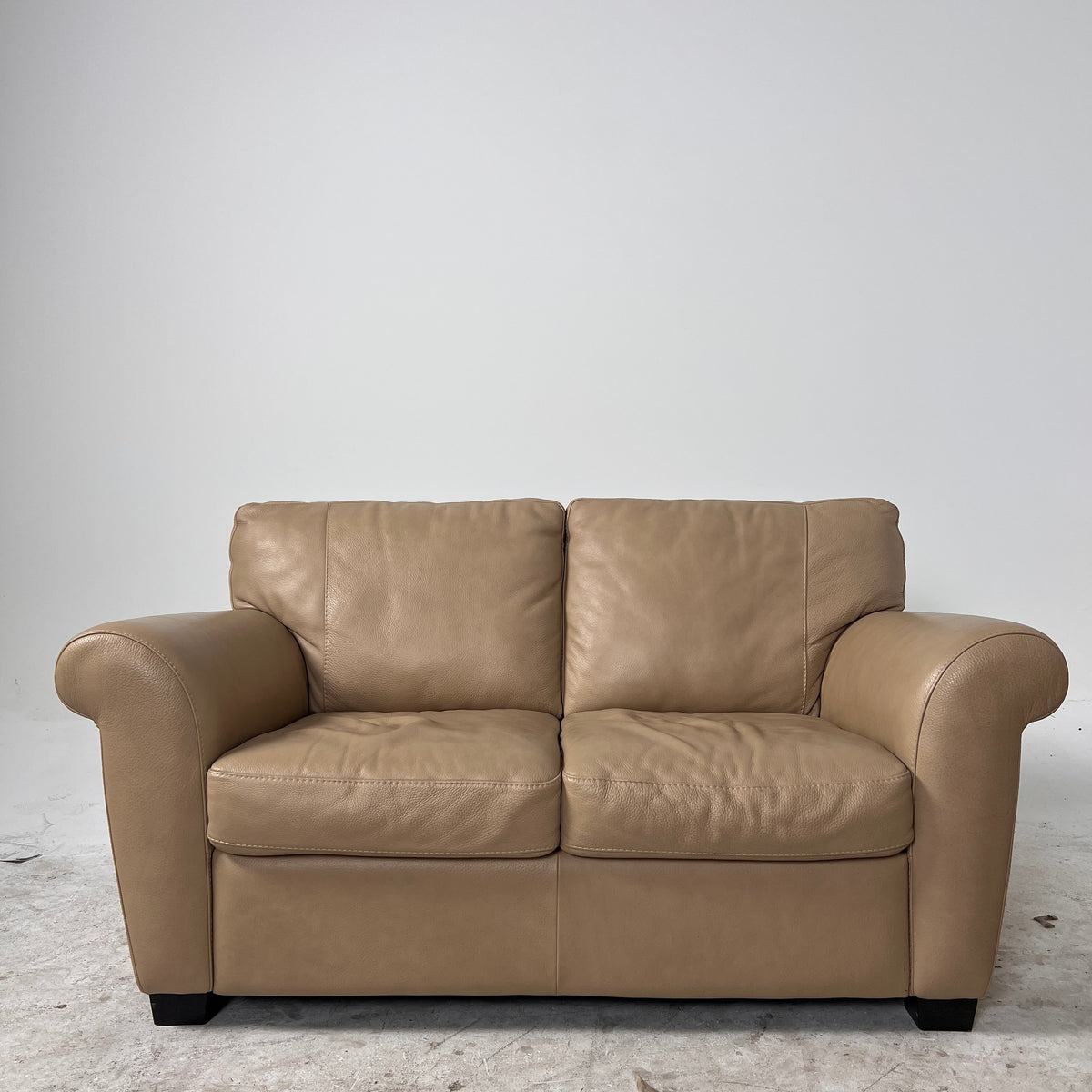 Natuzzi Full Grain leather Sofa set. 3+2 Tan couch + loveseat. Delivery available