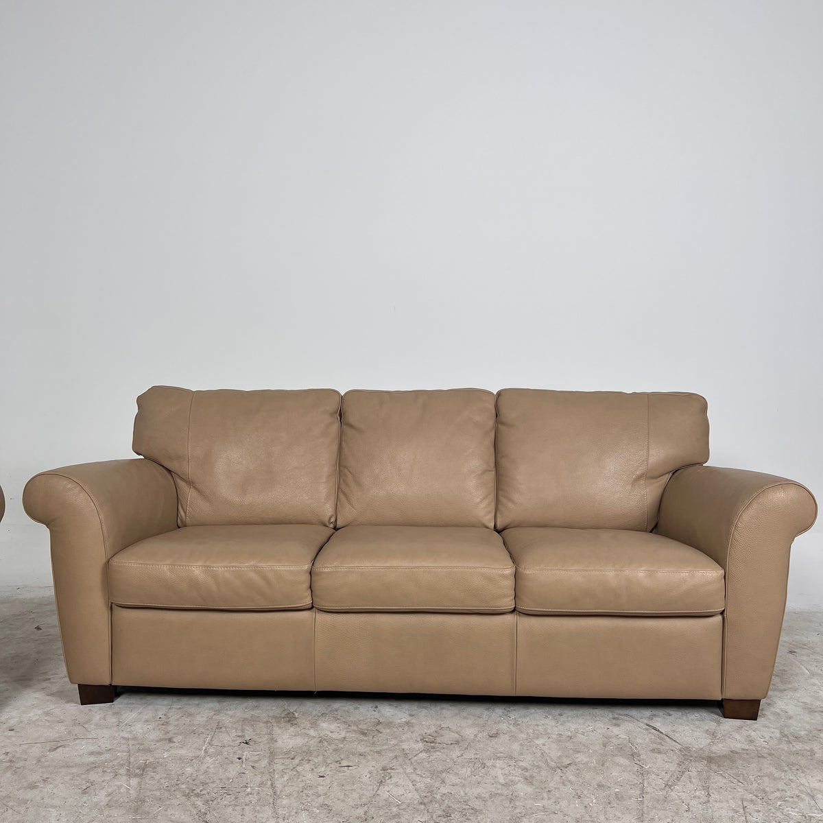 Natuzzi Full Grain leather Sofa set. 3+2 Tan couch + loveseat. Delivery available