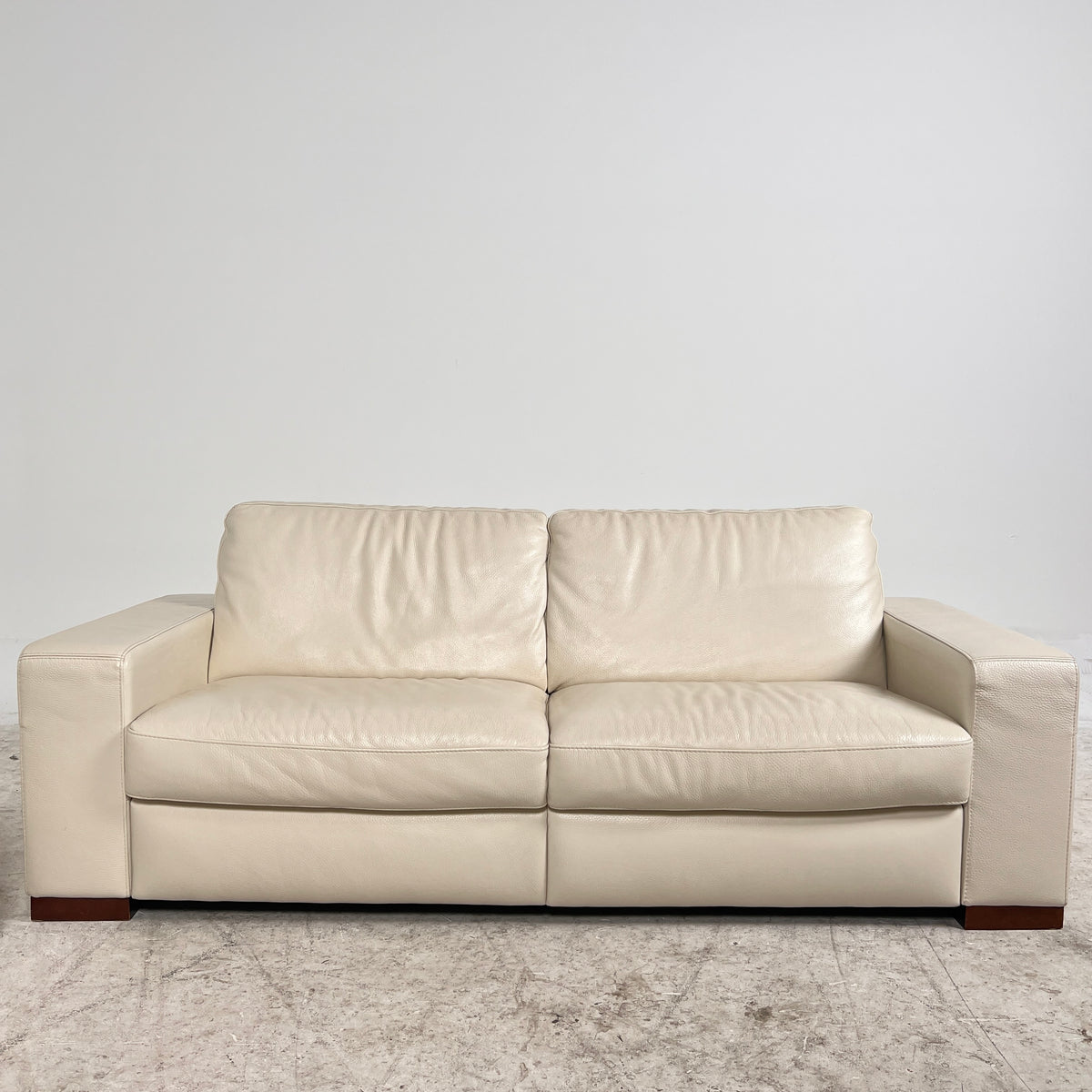 Natuzzi Editions Sofa set. 3+2 couch + loveseat set. delivery available
