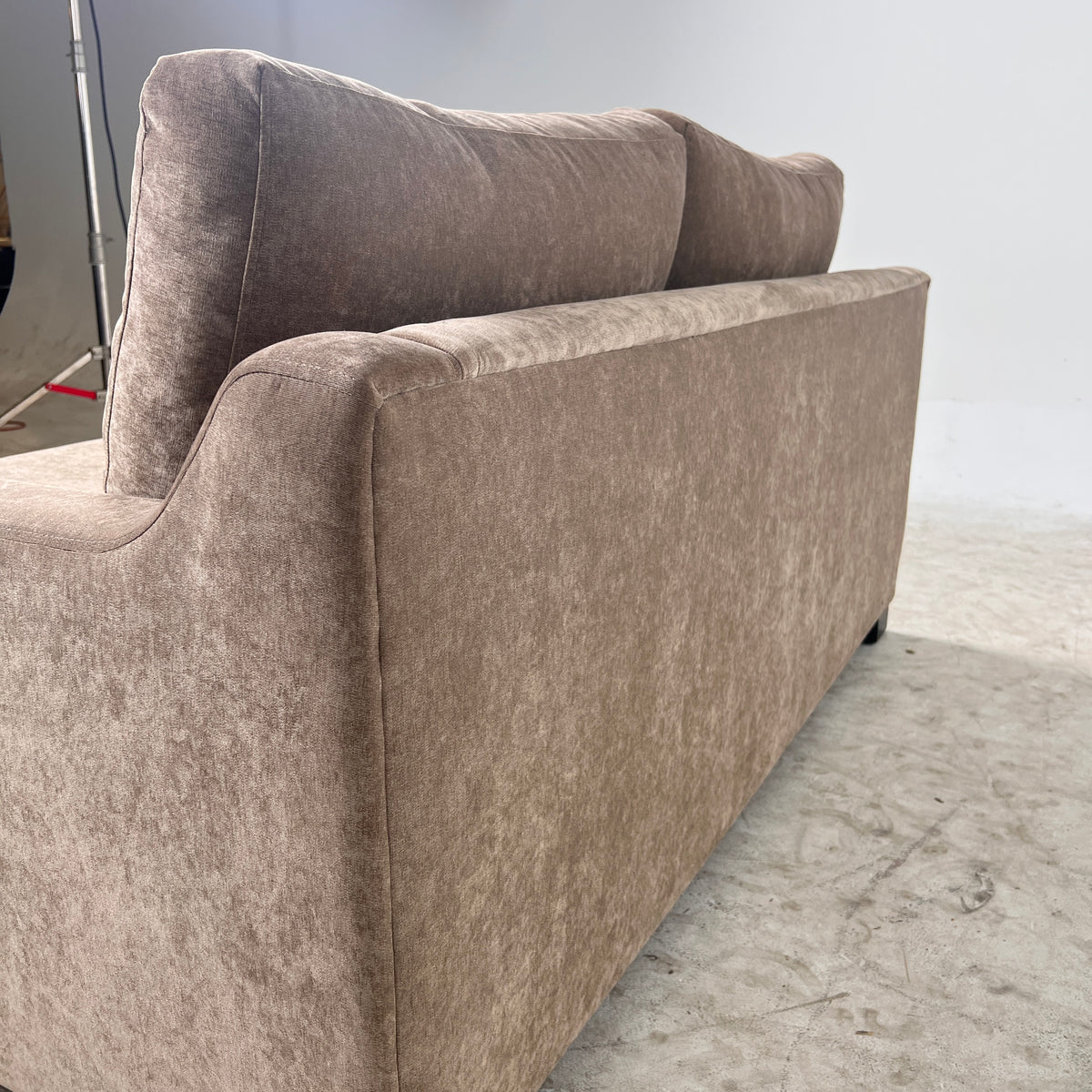 Stylus Pull Out Sofa Bed couch. Apartment size Pull out. Delivery available