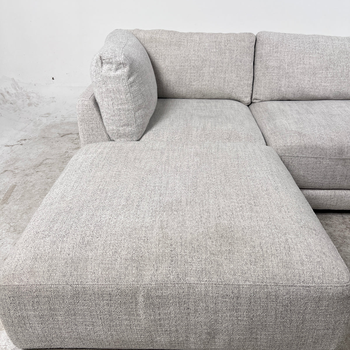 Thomasville Modular Sectional. 4 piece L shaped sofa couch. Delivery available