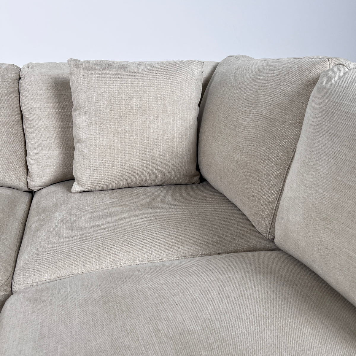 Thomasville Sectional + ottoman. L shaped sofa couch. Delivery available