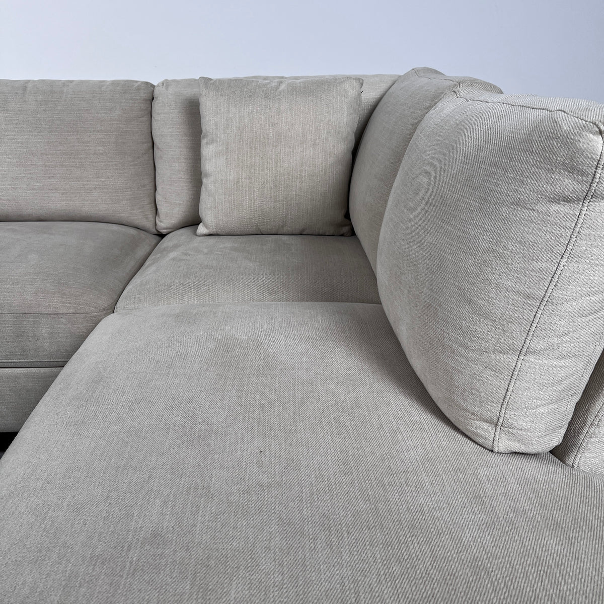 Thomasville Sectional + ottoman. L shaped sofa couch. Delivery available