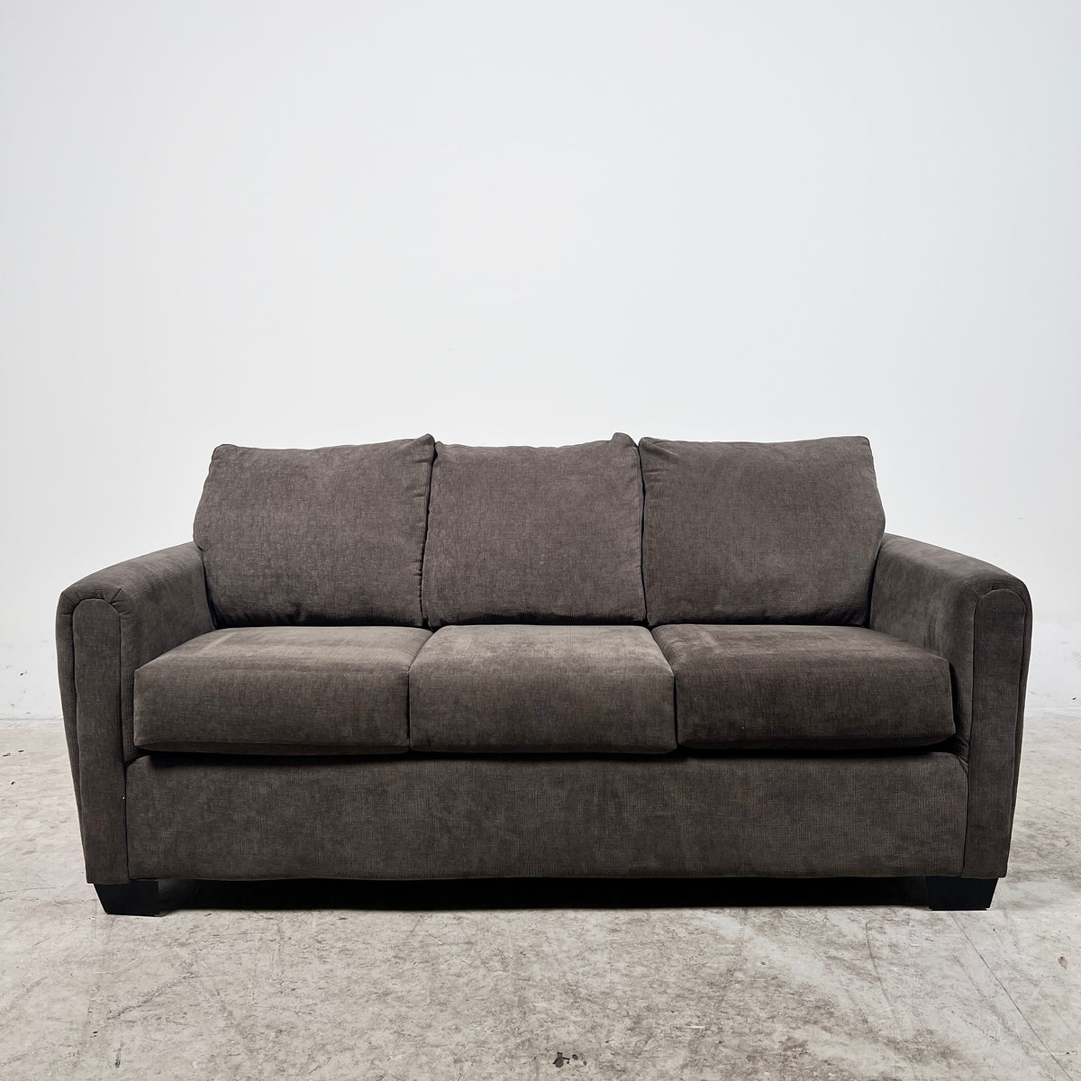 Pull Out couch with a mattress. Sleeper sofa bed. delivery available