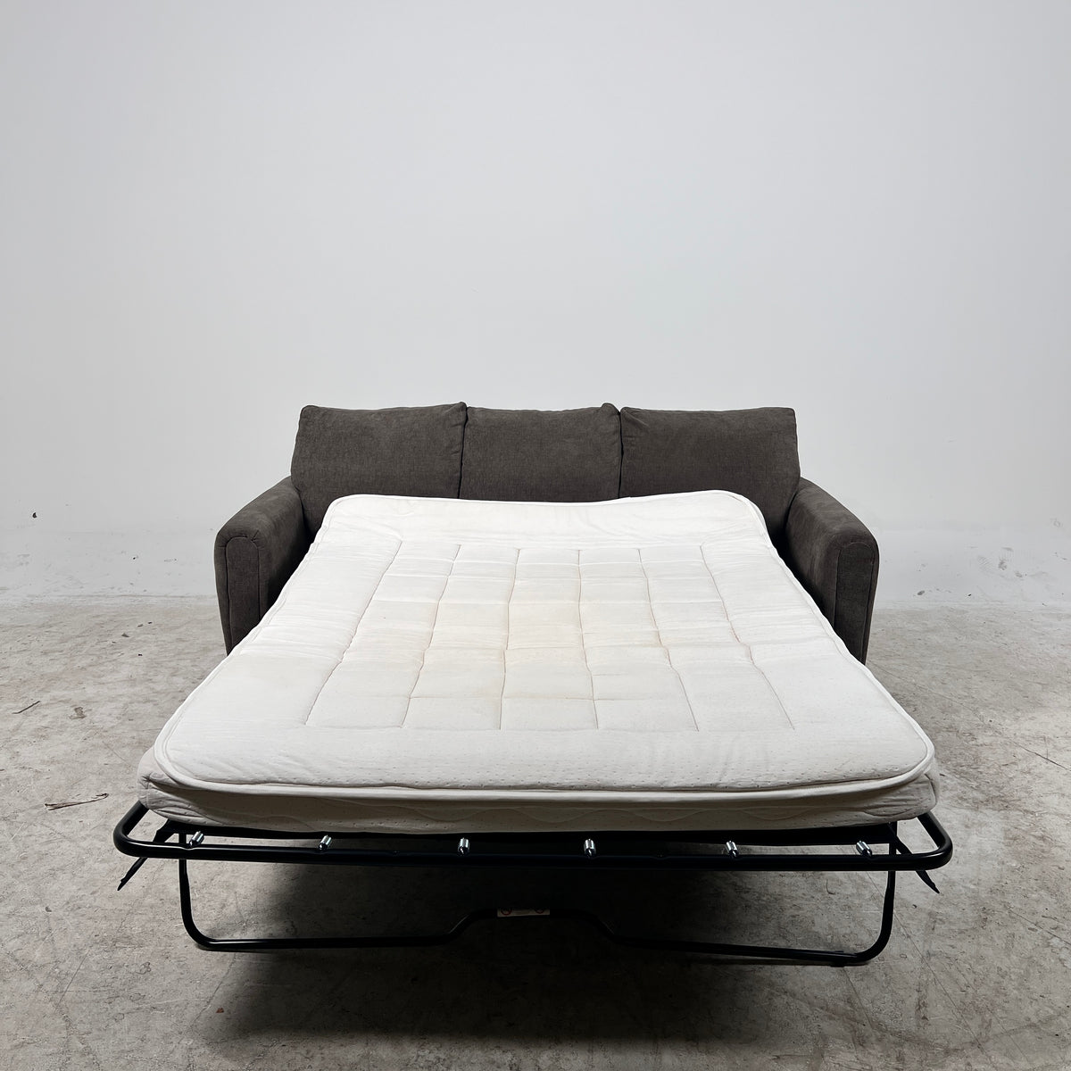 Pull Out couch with a mattress. Sleeper sofa bed. delivery available