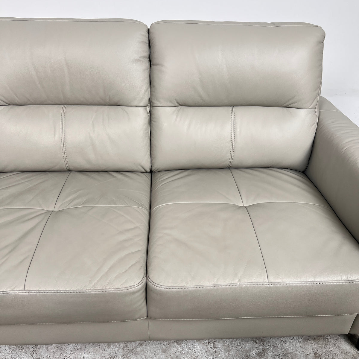 Leather Sofa set. 3+1 Couch + armchair set. Delivery available