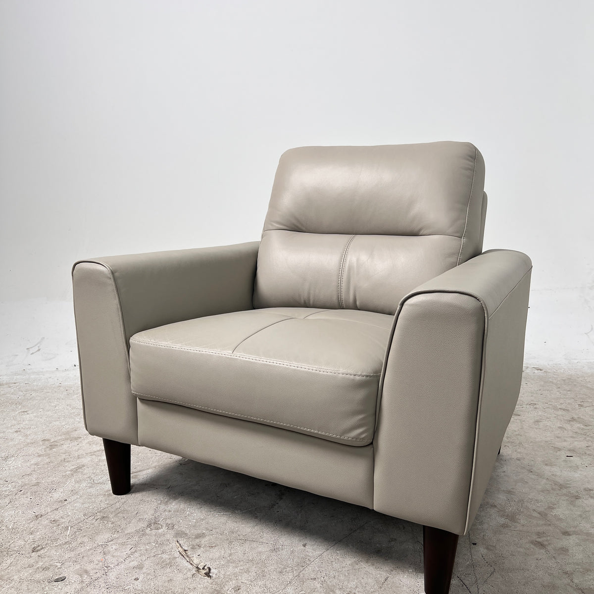 Leather Sofa set. 3+1 Couch + armchair set. Delivery available