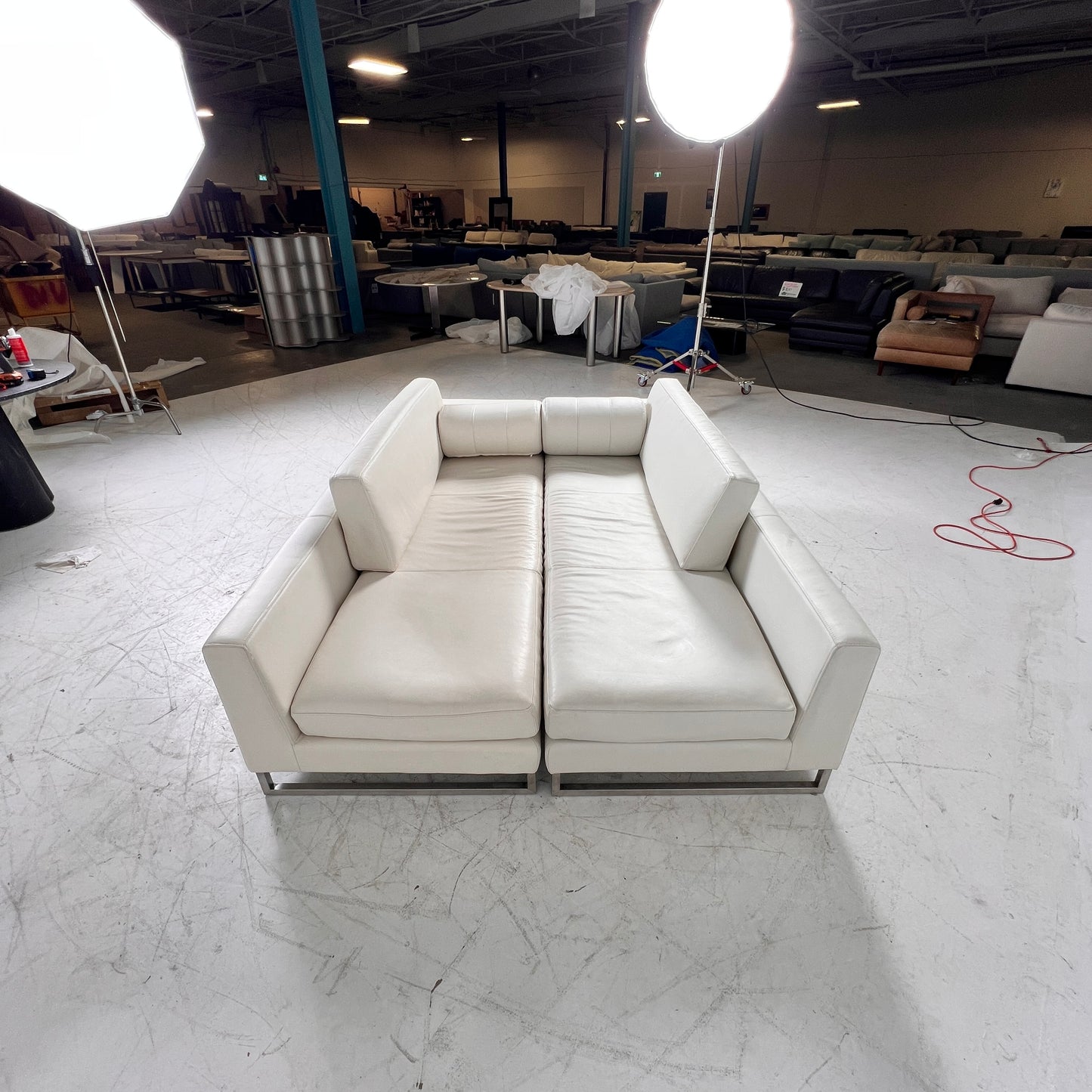 Genuine Leather Sofa set. 2 chaises. 3 seater sofa couch set