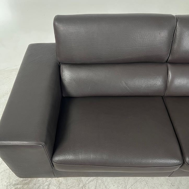 Full Grain Leather Sectional. Extendable L shaped sofa couch. Delivery available.