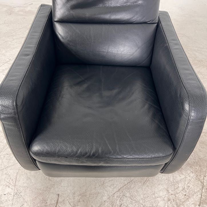 ItalSofa Natuzzi Full grain Recliner Swivel Chair. Armchair.