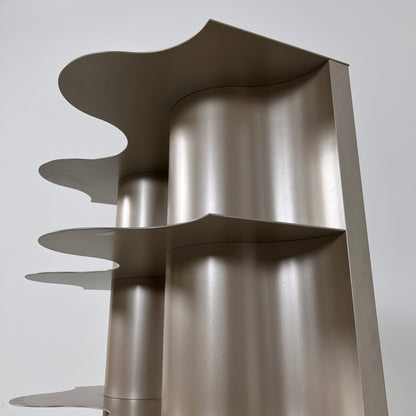 Natuzzi Italia bookshelf. High end decorative shelves.