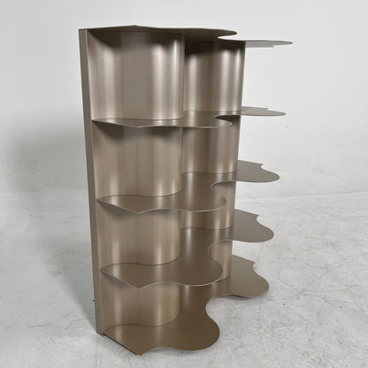 Natuzzi Italia bookshelf. High end decorative shelves.