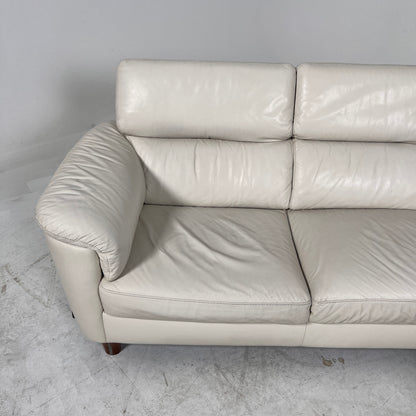 Natuzzi Editions Leather sectional. L sofa couch. Delivery available