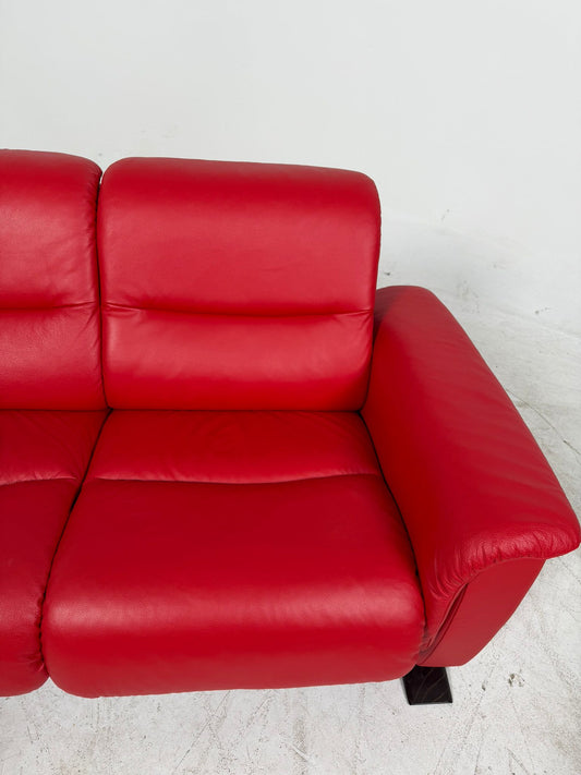 Ekornes Stressless Panorama Sofa. Reclining couch